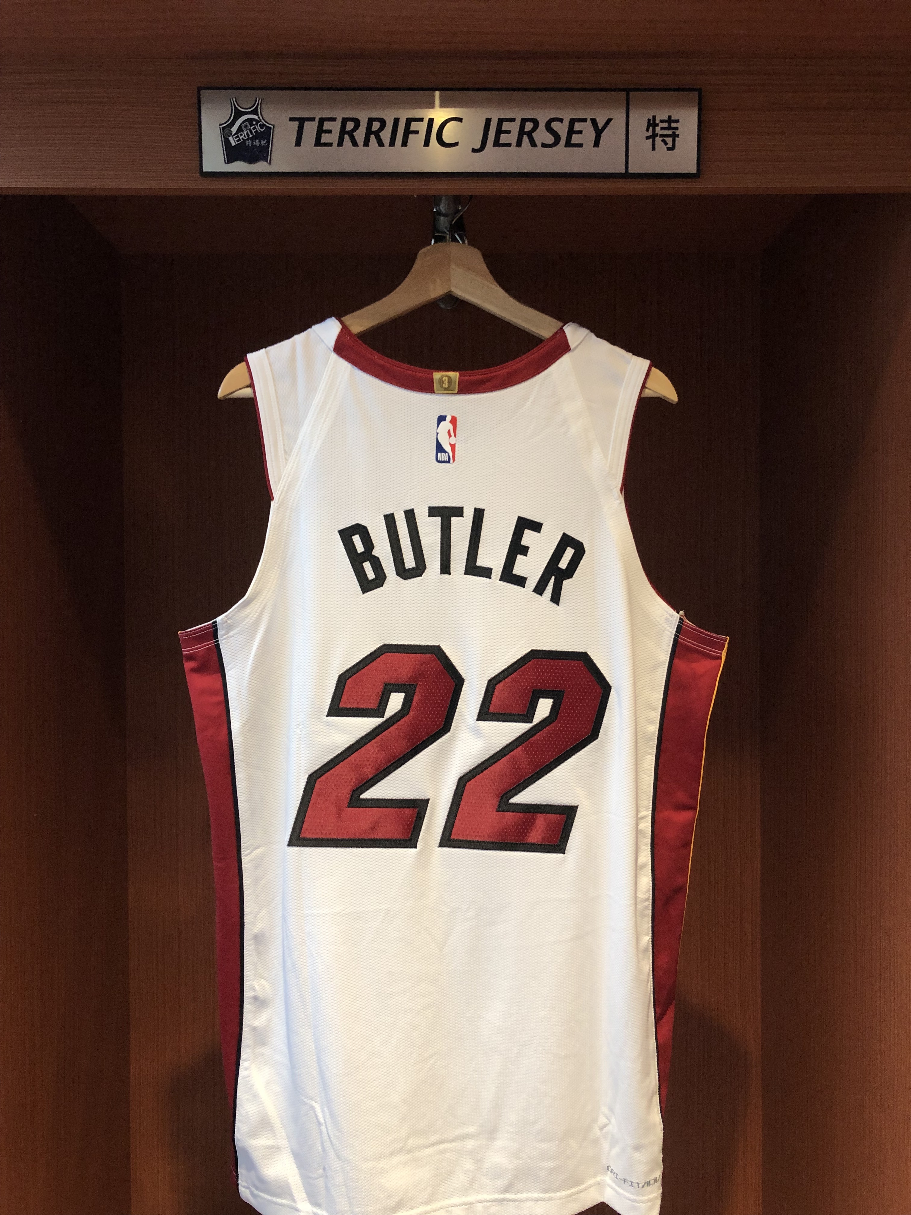 NBA球衣 Jimmy Butler 邁阿密熱火白 Association Nike Authentic 球員版 電繡 含贊助商標 全新