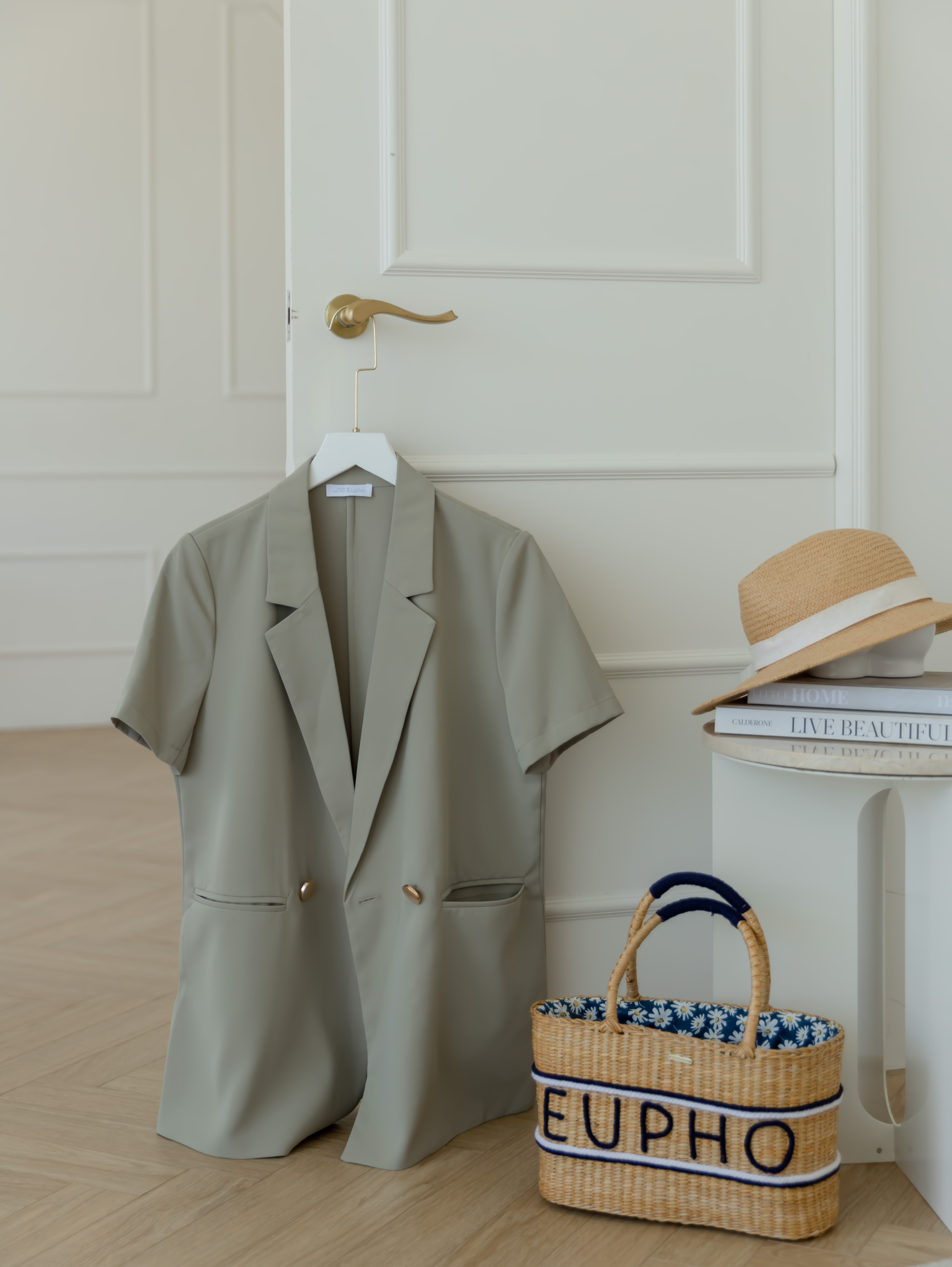 抹茶綠小金扣西外