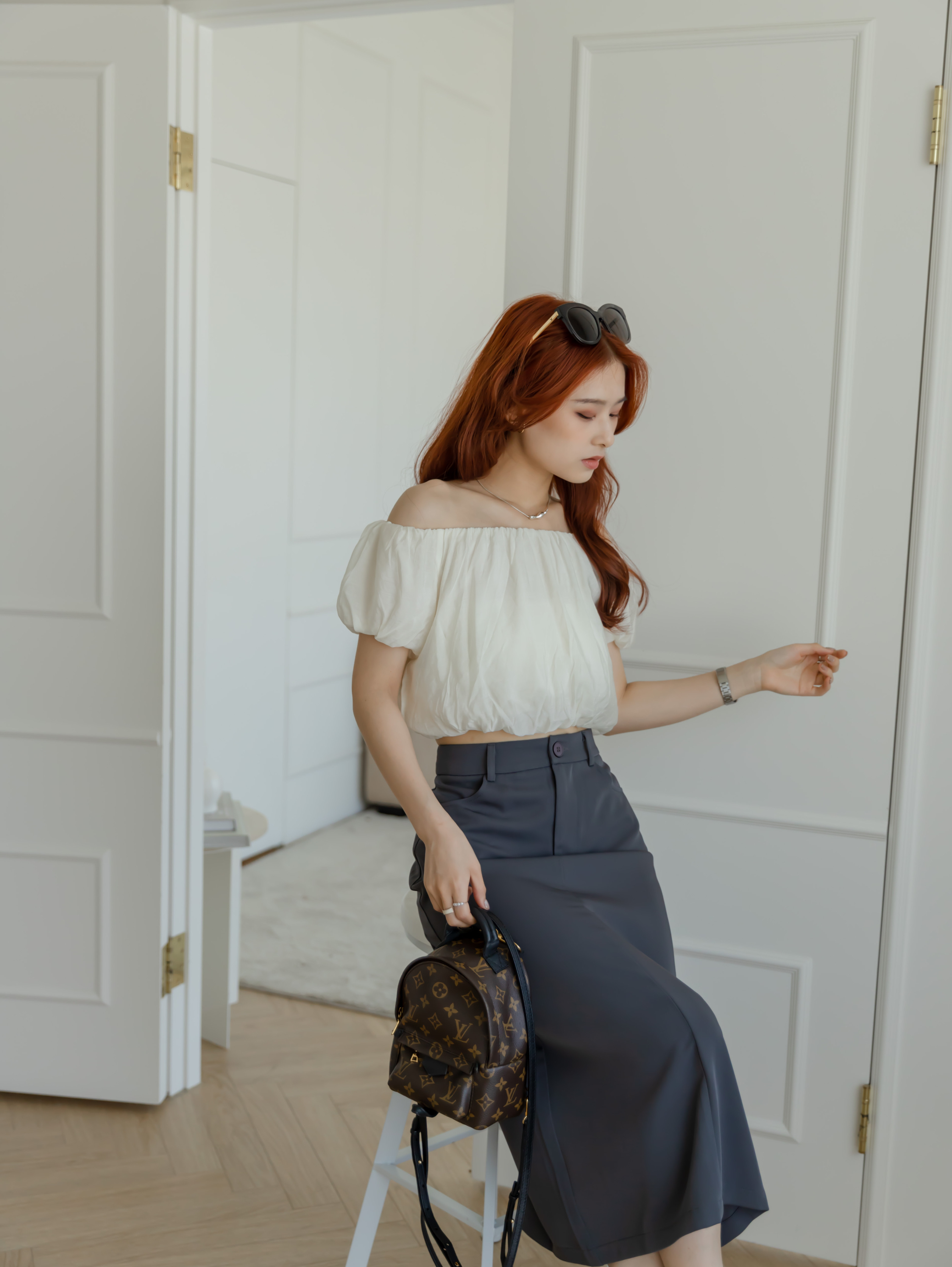 炭灰雪紡直筒裙