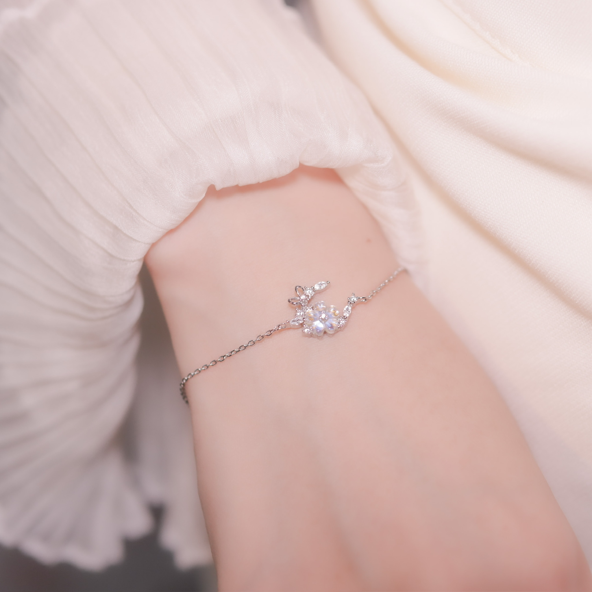 | 925純銀・ 琉璃 | 花花蝴蝶小合奏手鏈 | BR0629 |