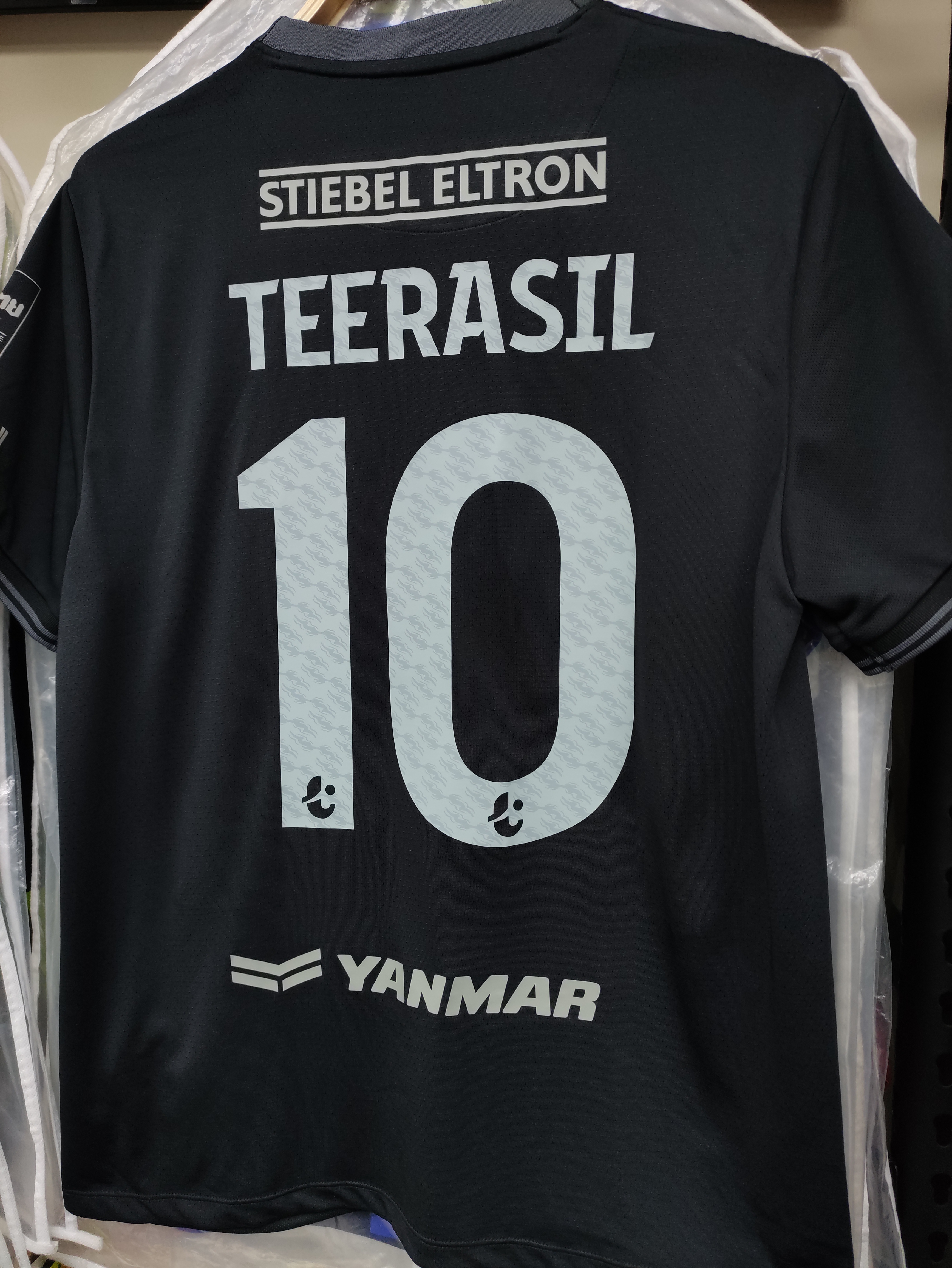 22-23巴吞聯Black Out特別版球衣