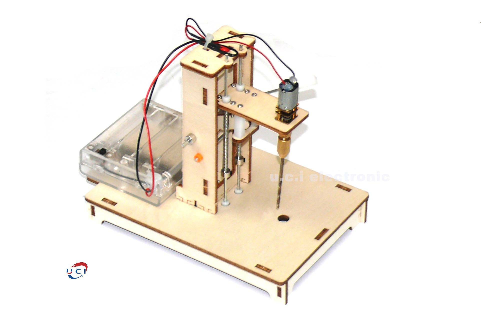 【UCI電子】 (中) DIY迷你小台鑽 科技小製作 小發明diy木板鑽孔模型工具拼裝材料