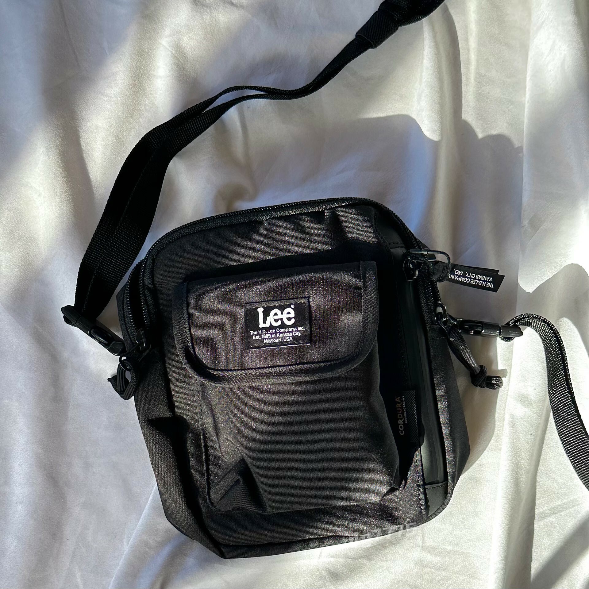 #現貨 韓國 LEE  多功能小方包 側背 (LE2203BG13BK00F)