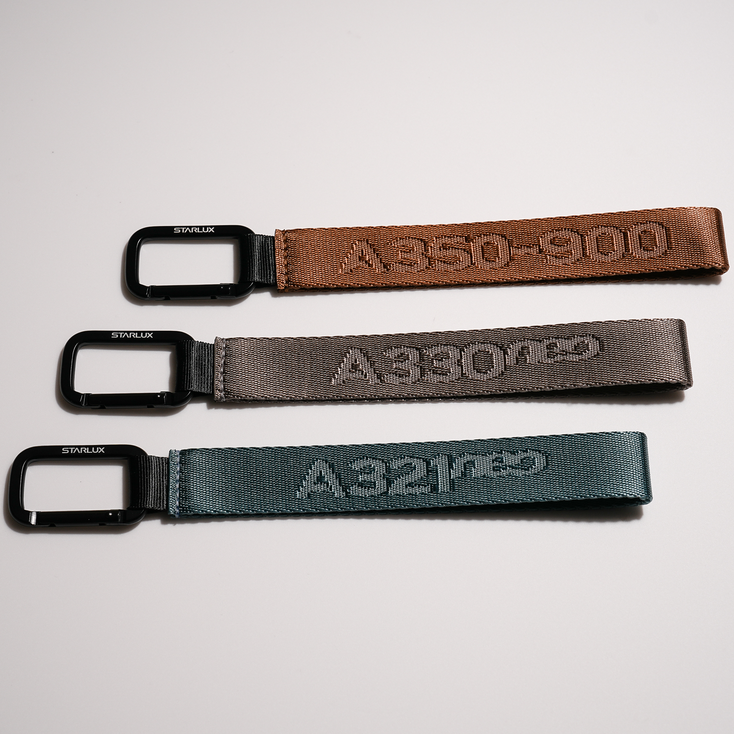 STARLUX｜Satin Flight Tag