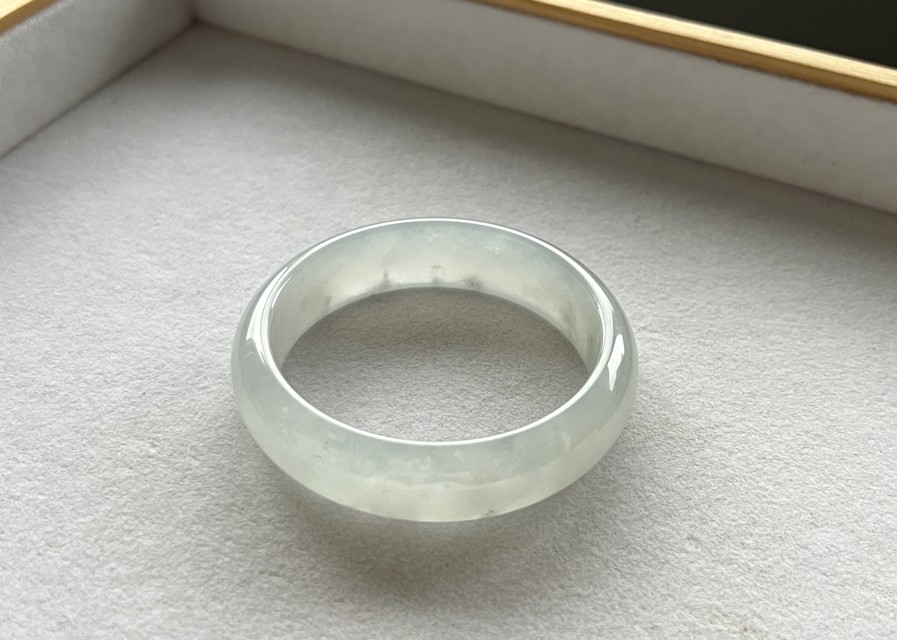 珍藏級玻璃種翡翠正圈