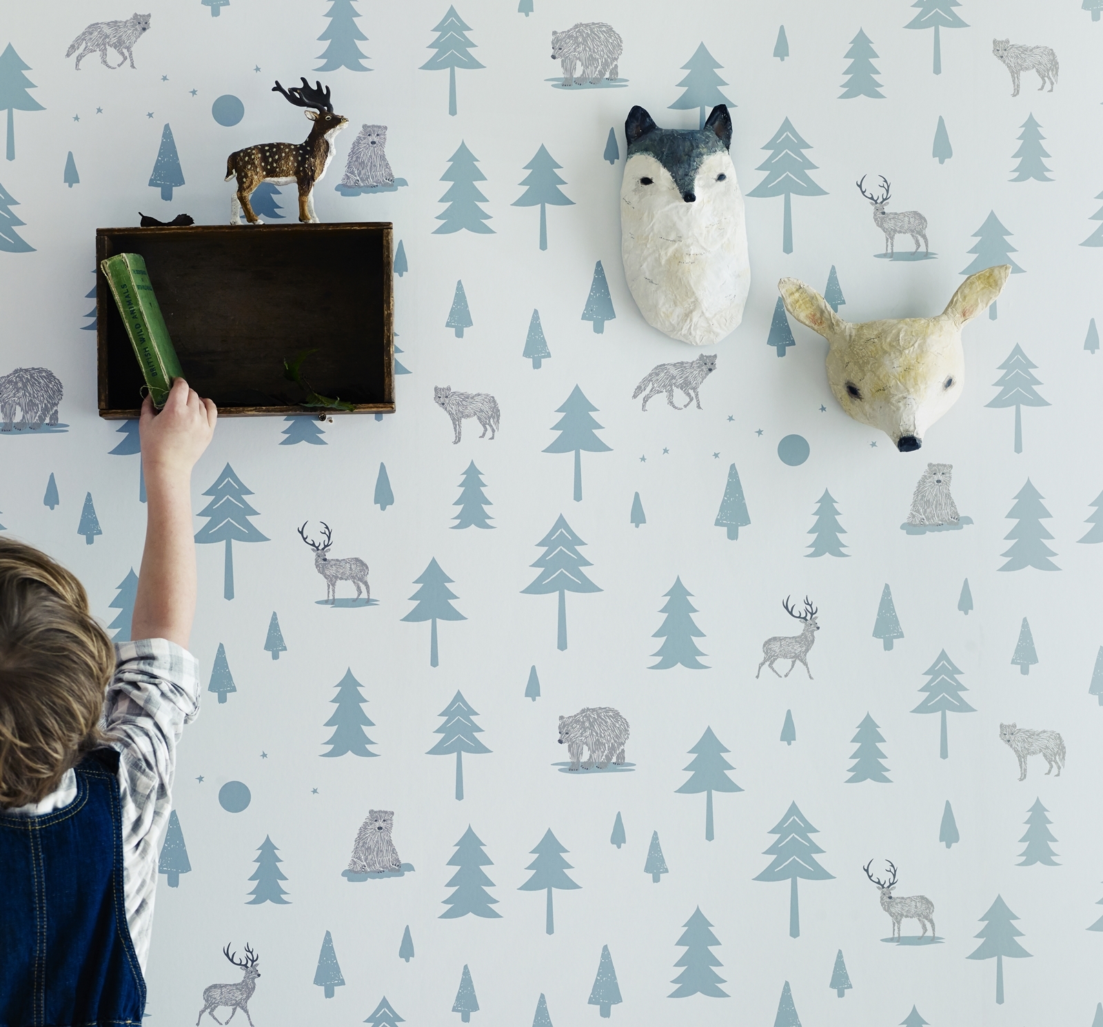 Stars Wallpaper - Blue / White - By Hibou Home - HH00803