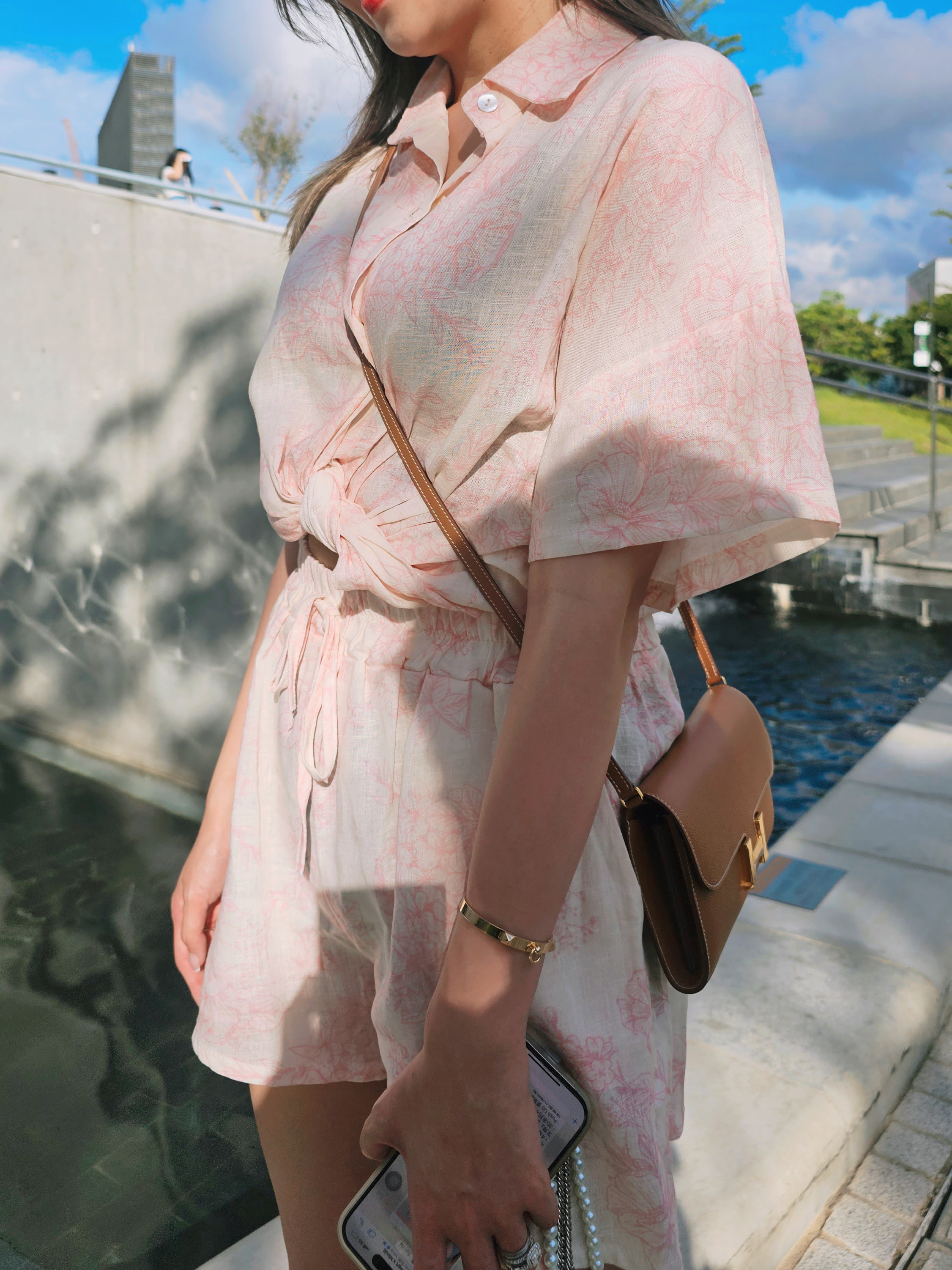 Joleen 米粉紅花短褲套裝 - T