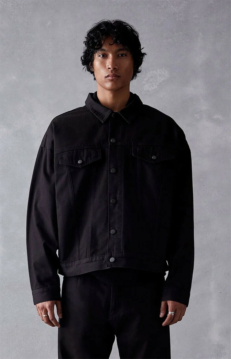 FOG Essentials 質感黑系列 牛仔外套 後標Logo