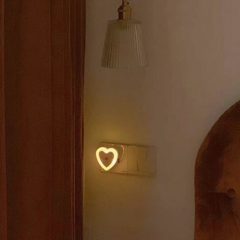 愛心光感應小夜燈