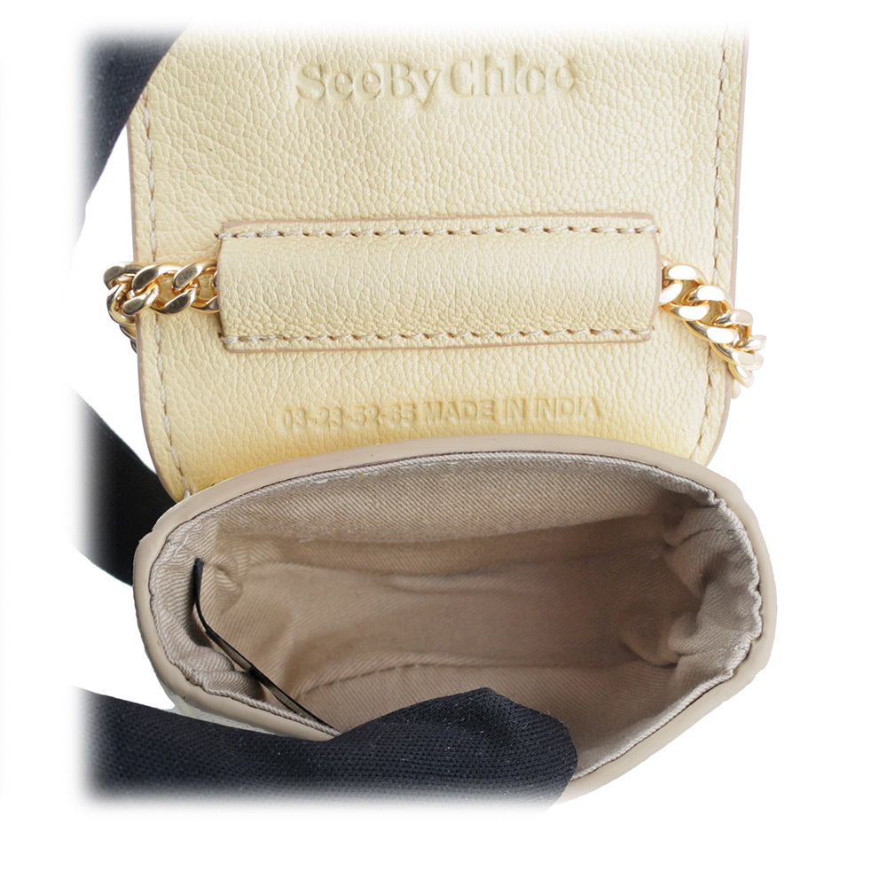 【SEE BY CHLOE】NANO HANA造型吊飾/鑰匙圈(黃色)