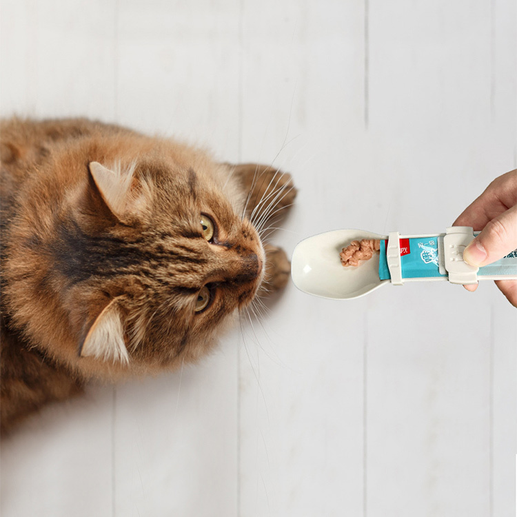 加大尺寸肉泥餵食器-附攪拌棒