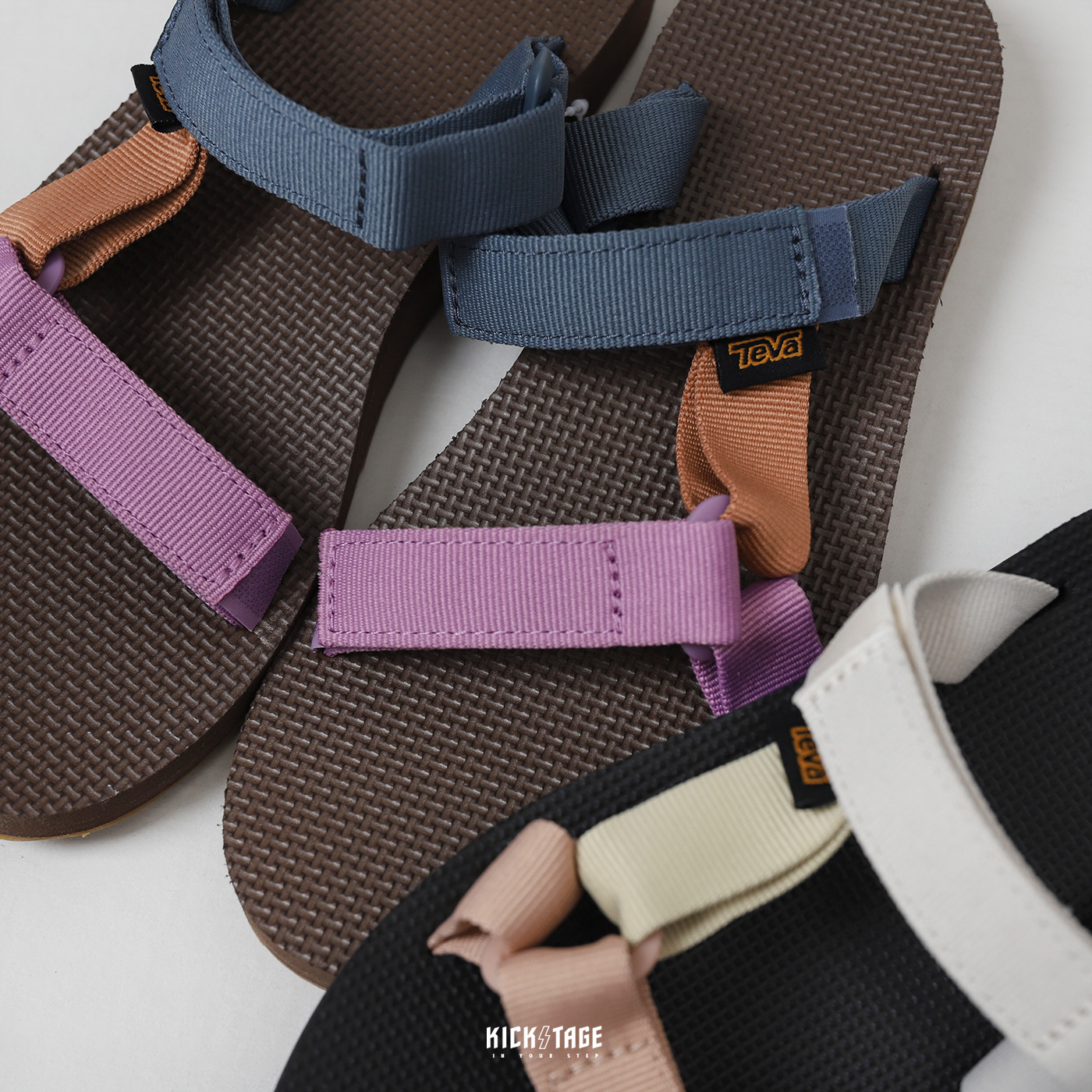 Teva hot sale universal slide