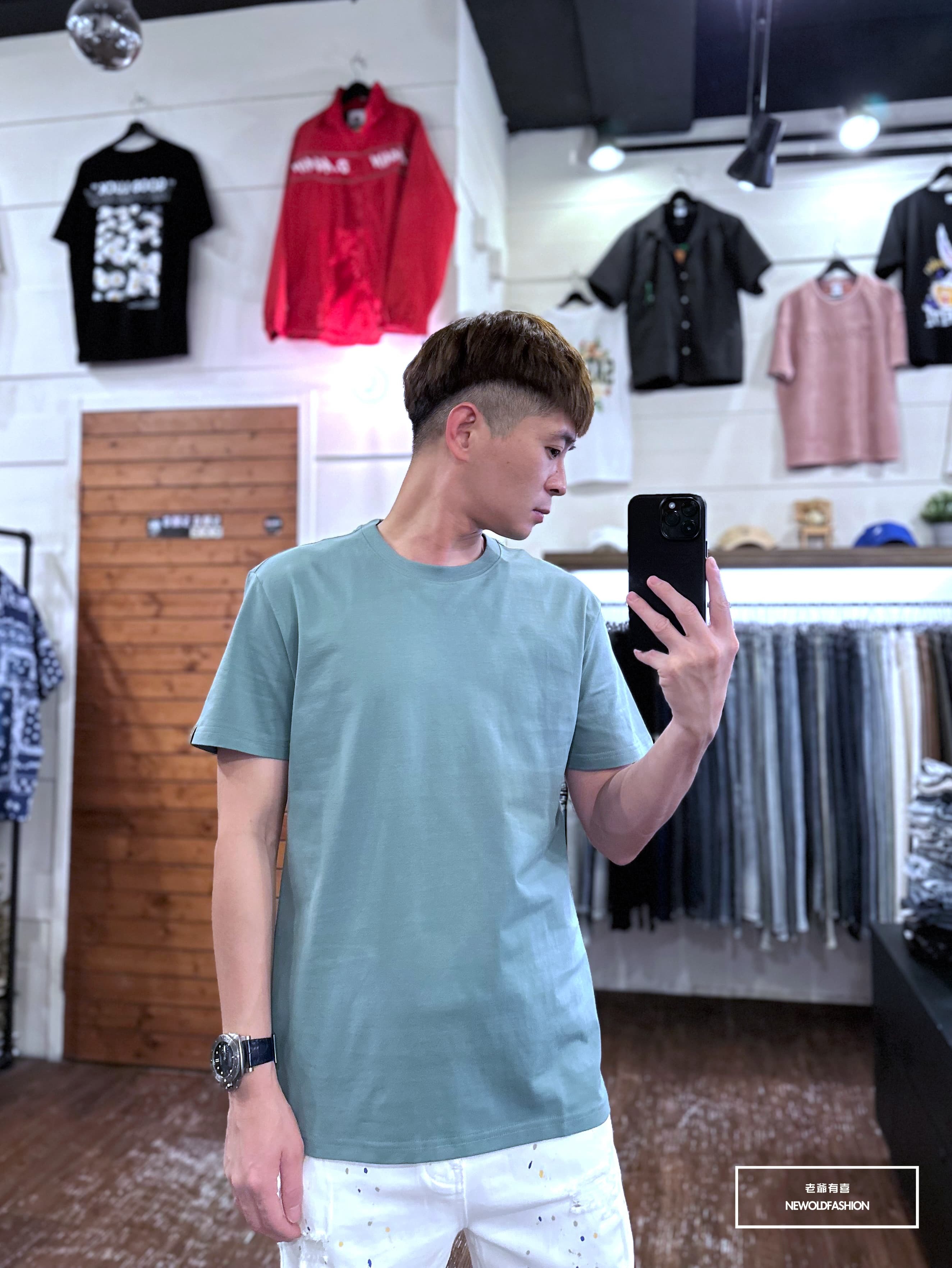 『新品上市』重磅全素修身剪裁短T(NOF2303C40001)-湖水綠