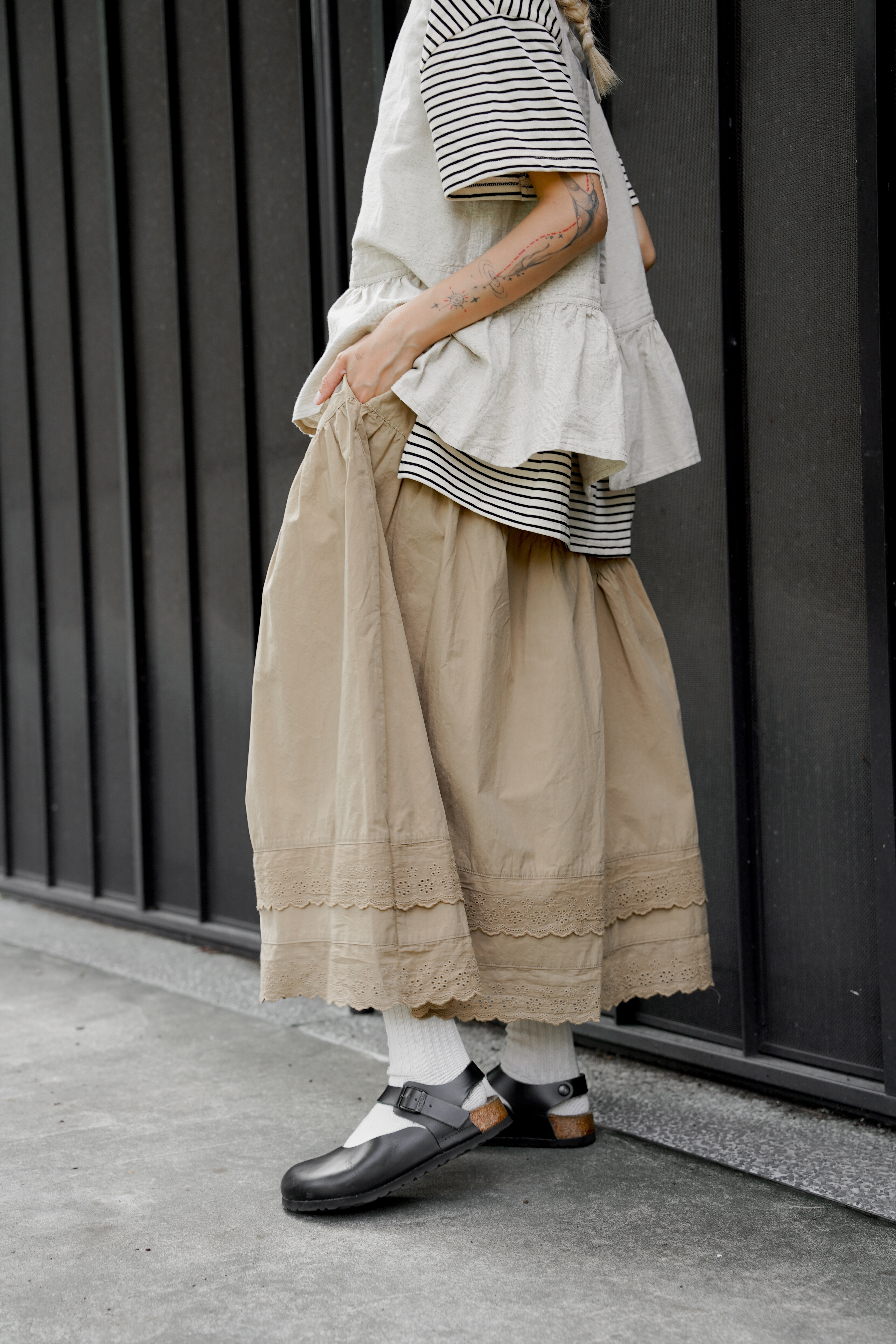 雙層通花弧線橡筋半裙