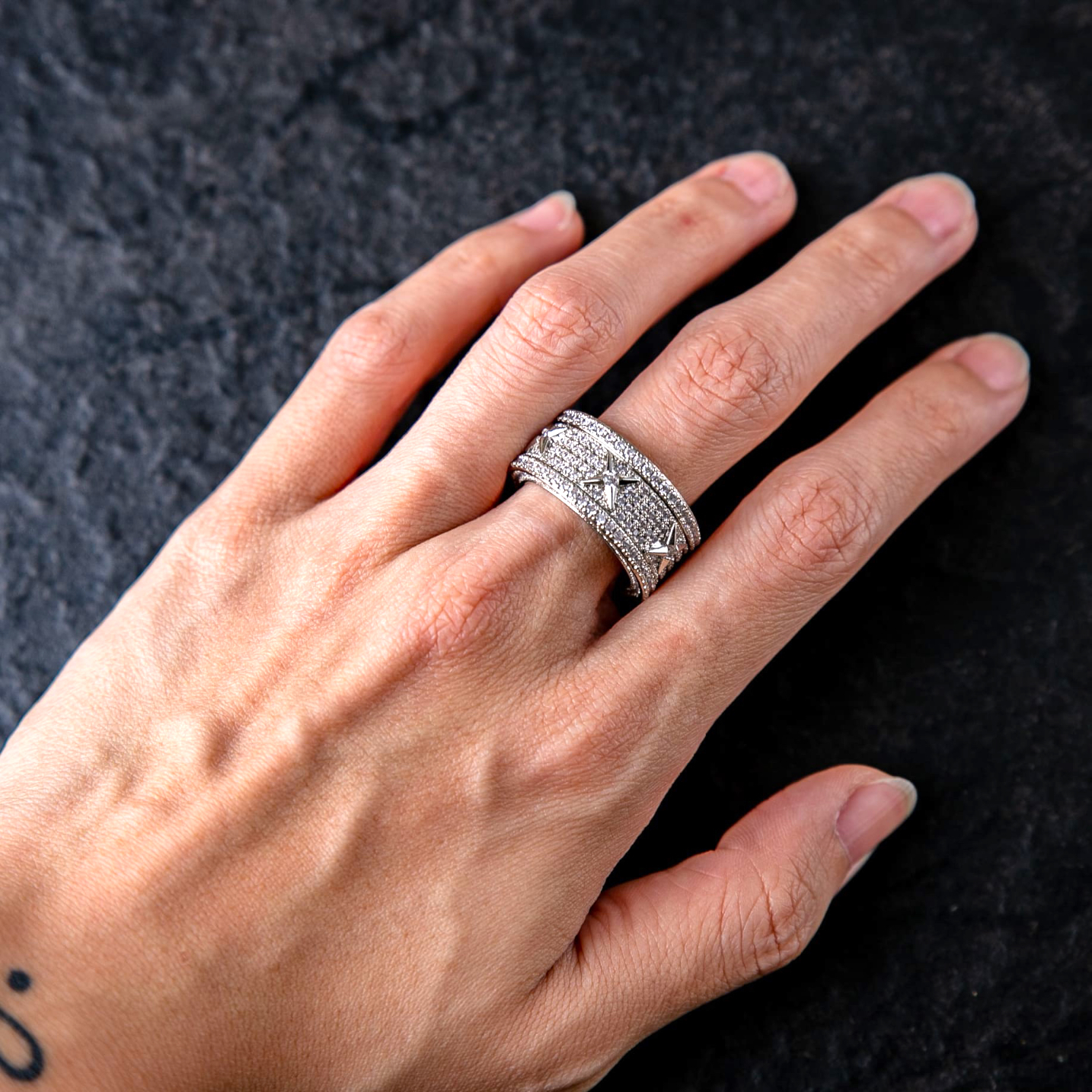 滿鑽復古星星戒指