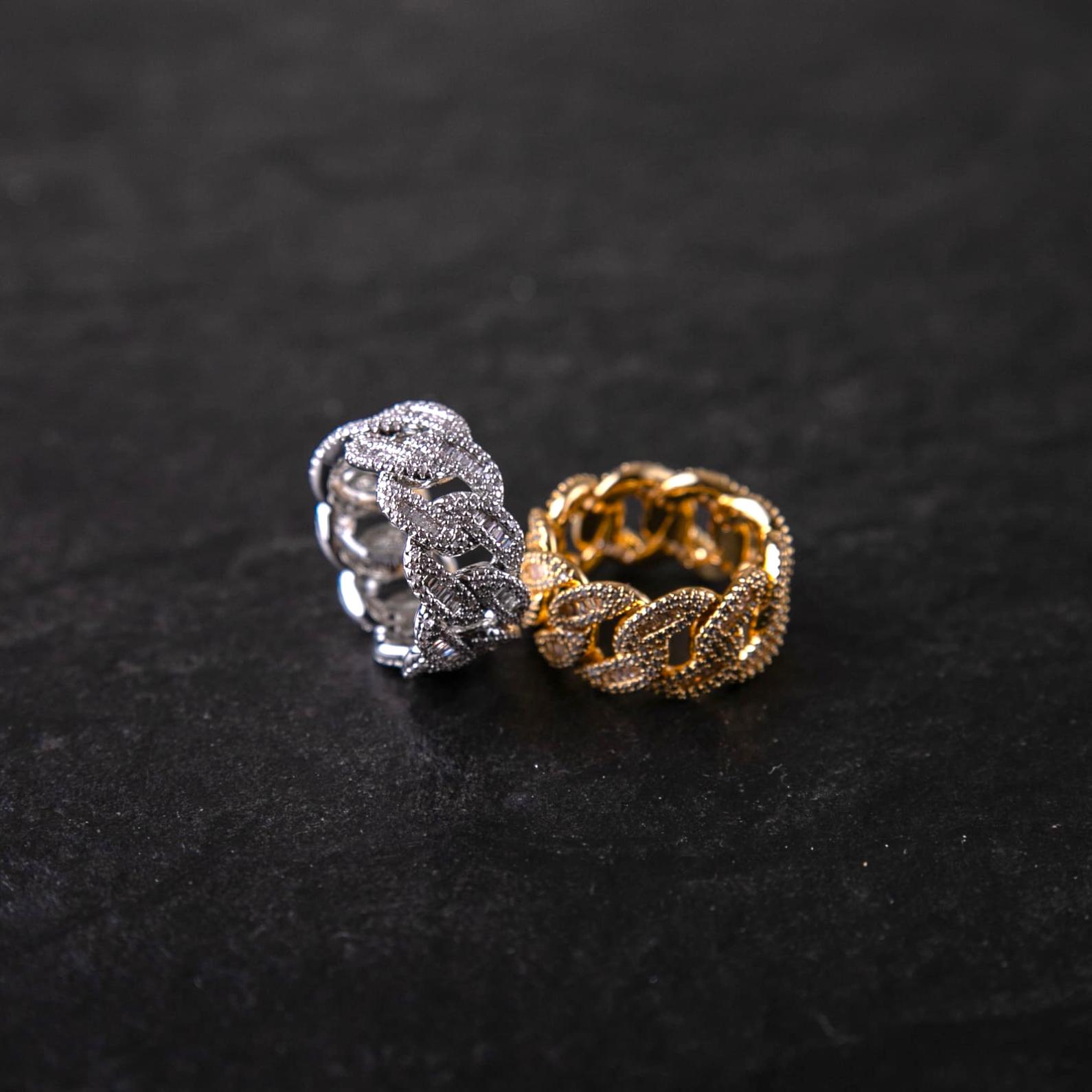 T方混鑲古把戒指