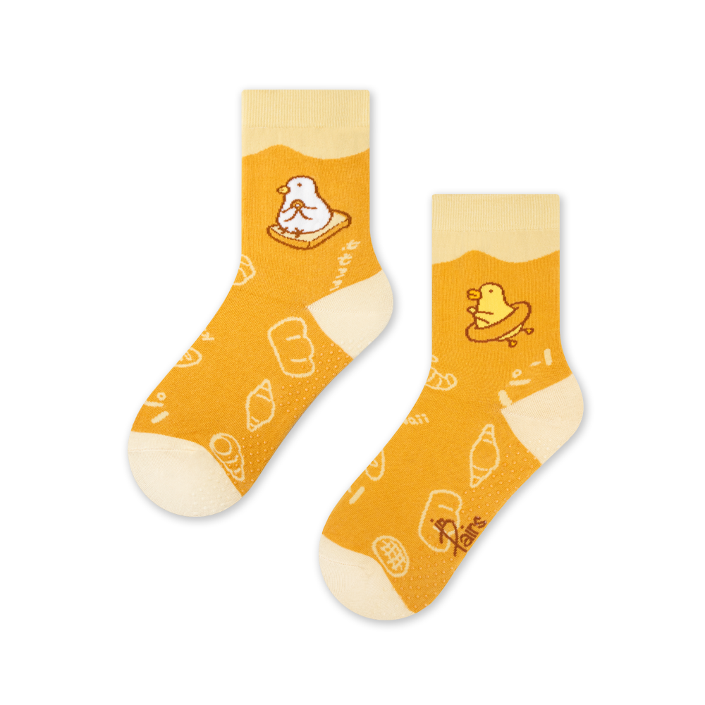 伸縮自如的雞與鴨可愛麵包｜童襪