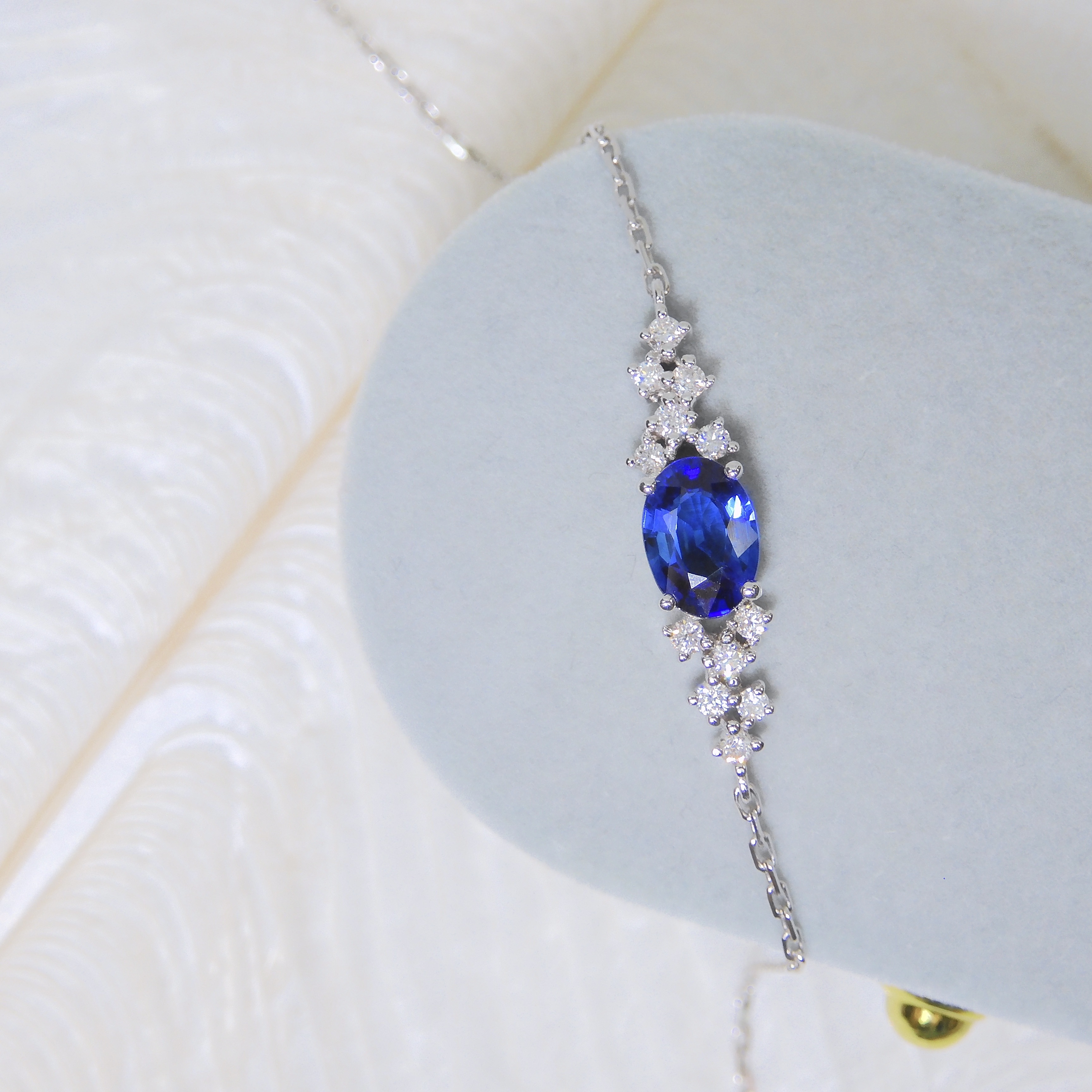 18K金 1.19ct 藍寶石手鏈 (配國際證書)