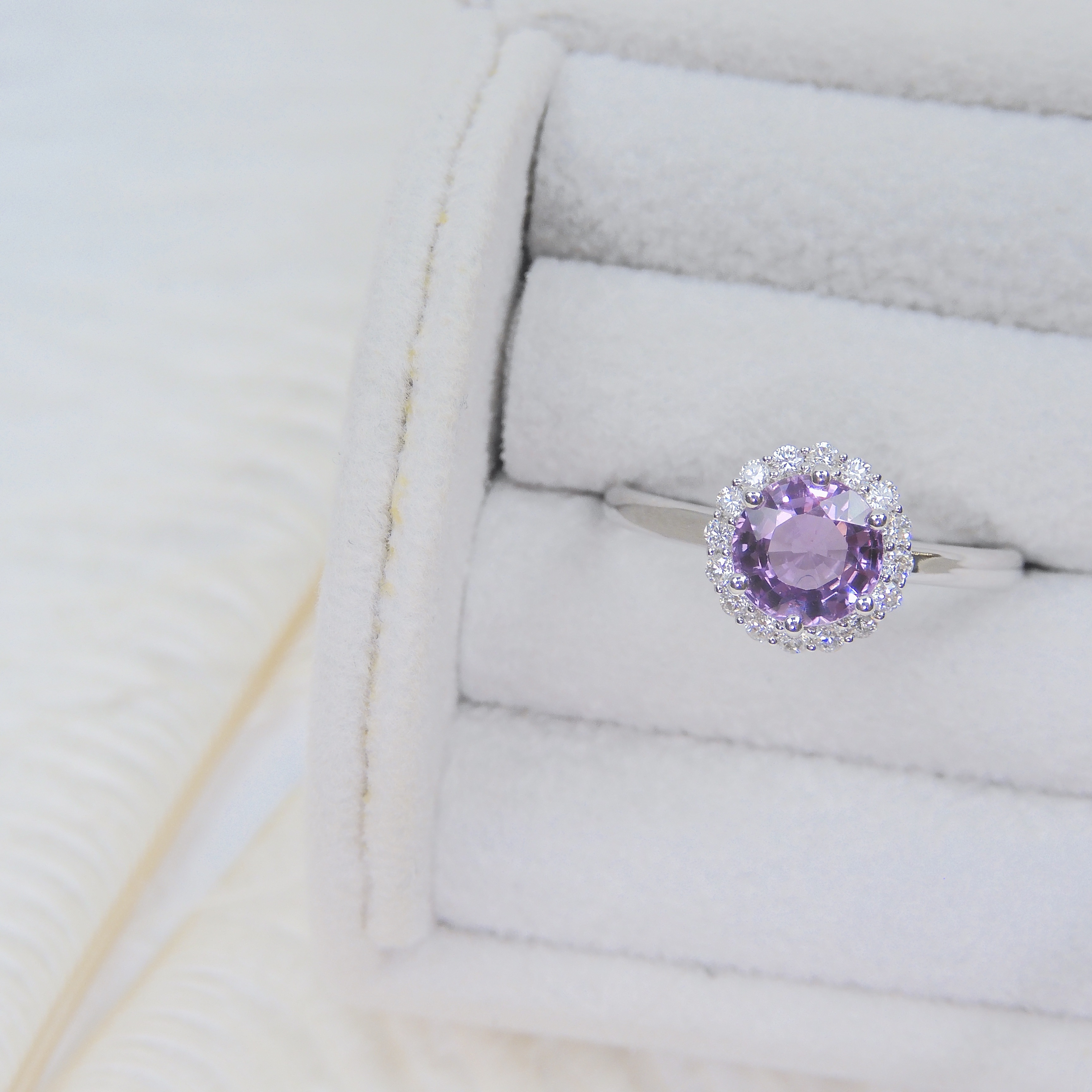 18K金 1.14ct 紫色藍寶石戒指 (配國際證書)