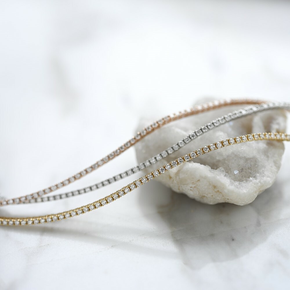 18K Four Prong Extra Fine 1.5mm Diamond Tennis Bracelet