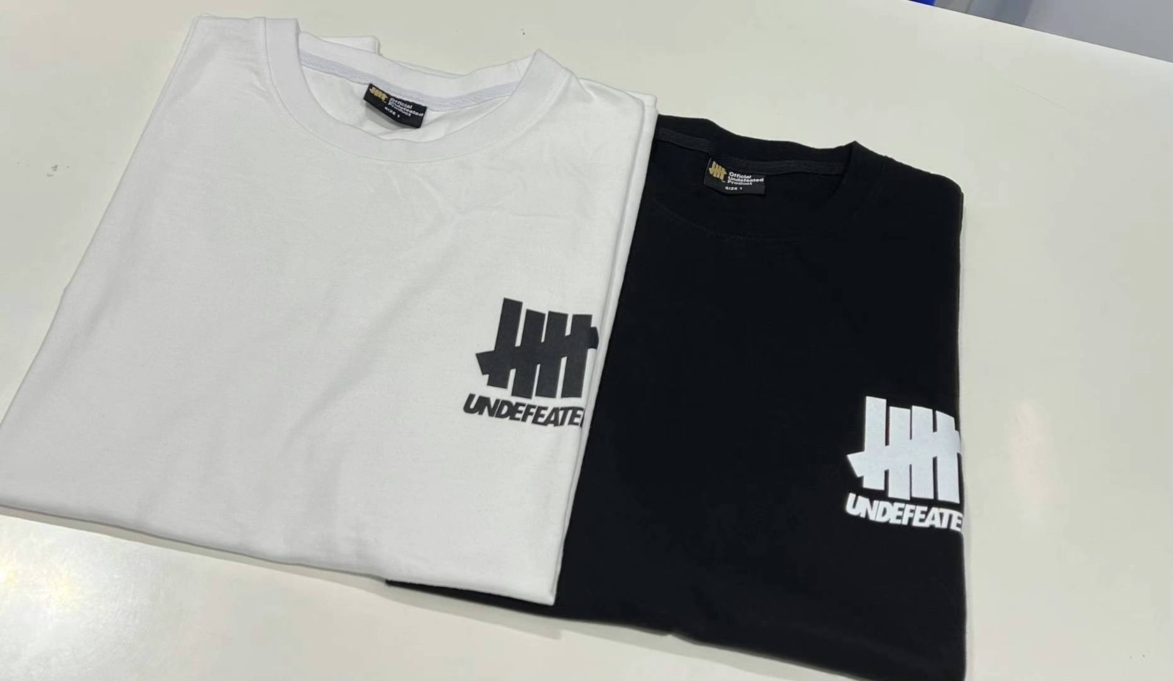 【APAIR】預購 Korea Undefeated Logo Tee 黑白2入組 不拆賣 短袖T