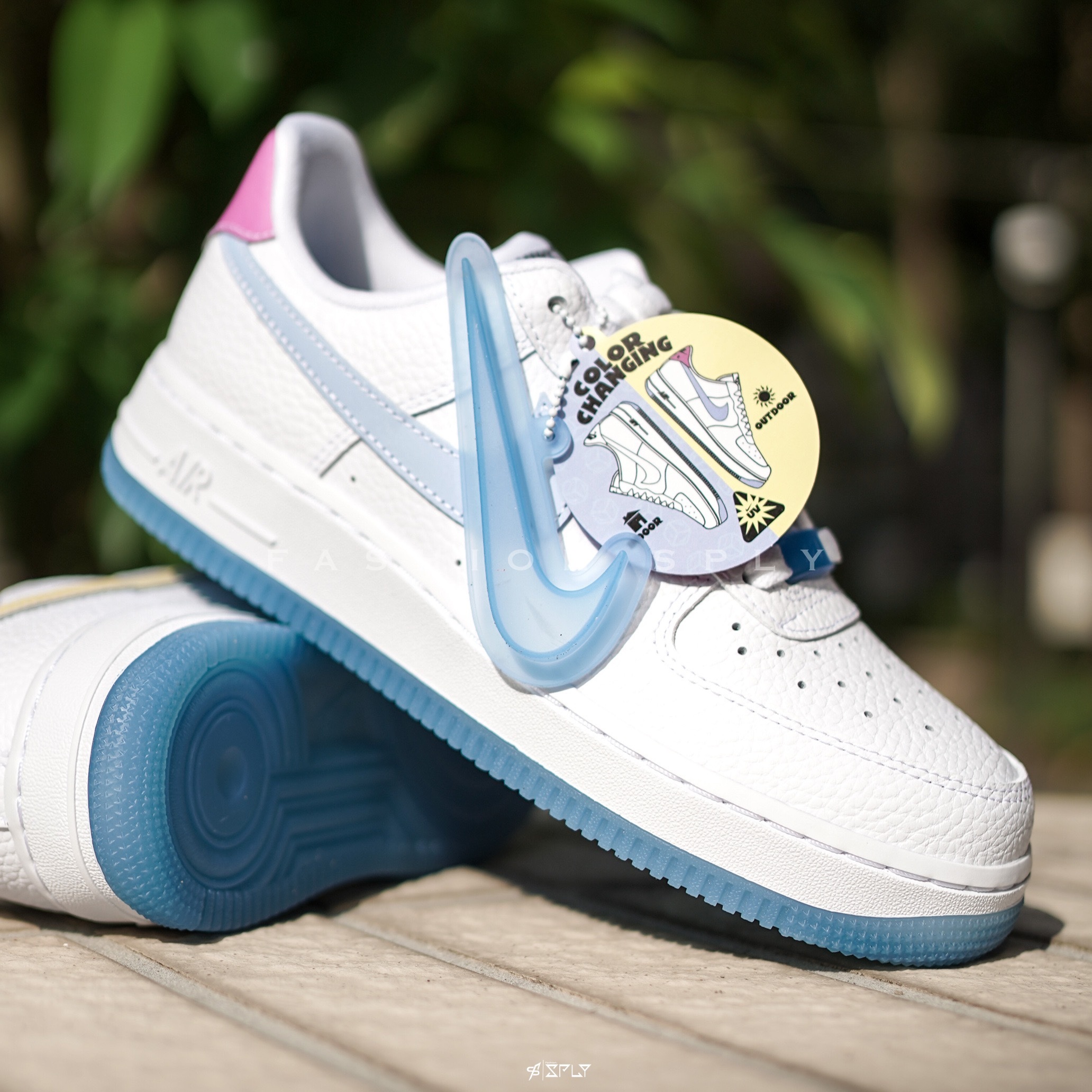 low uv reactive swoosh