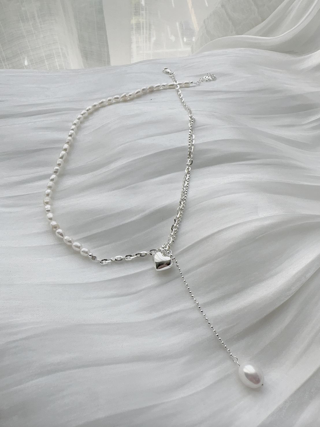 925 SERIES - PEARL & HEART CHARM NECKLACE