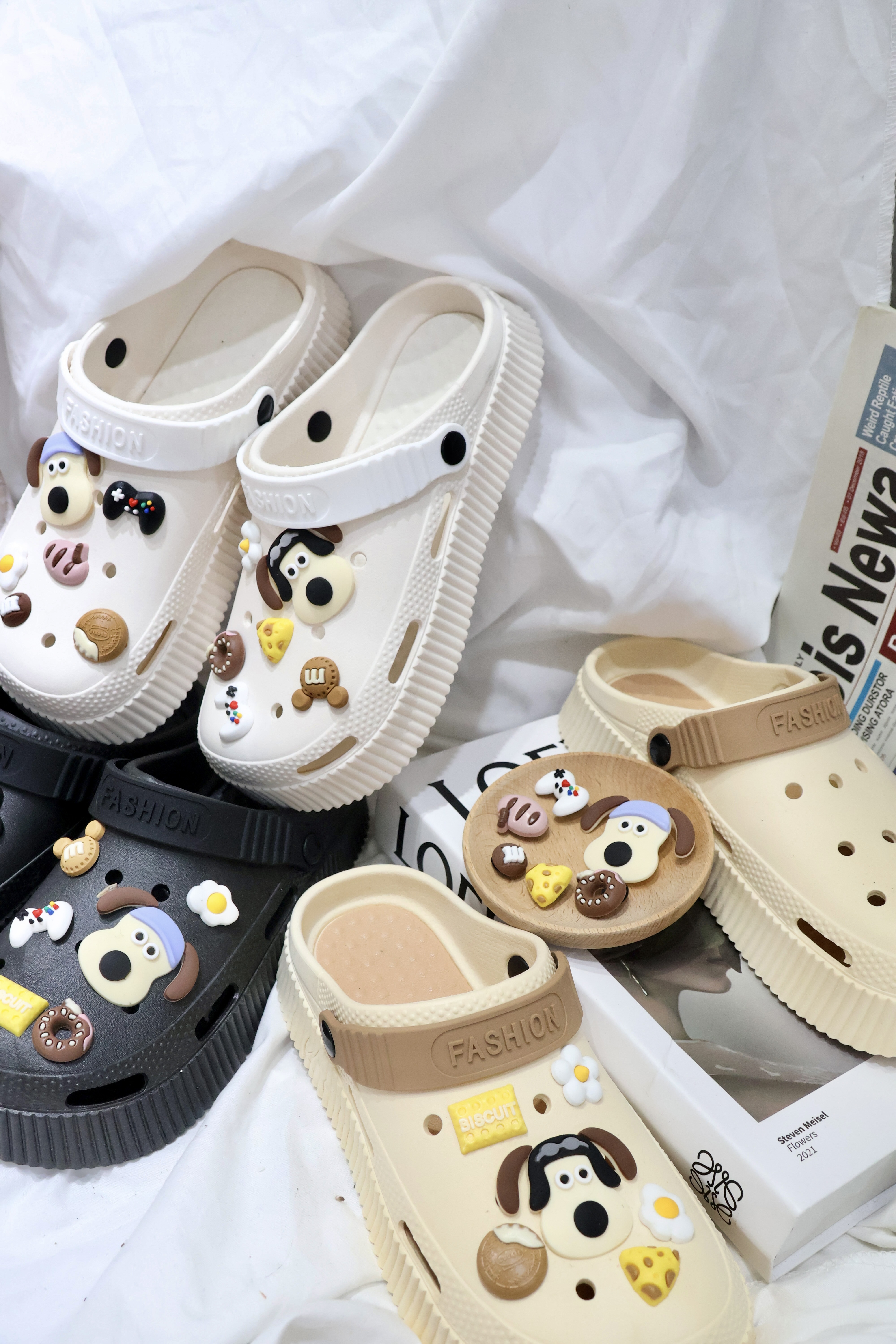 百搭爆紅款🐶狗狗洞洞鞋