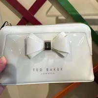 [S] TED BAKER CURVED BOW MAKE UP BAG,PL-GREEN, 5059489932765 (ST116)