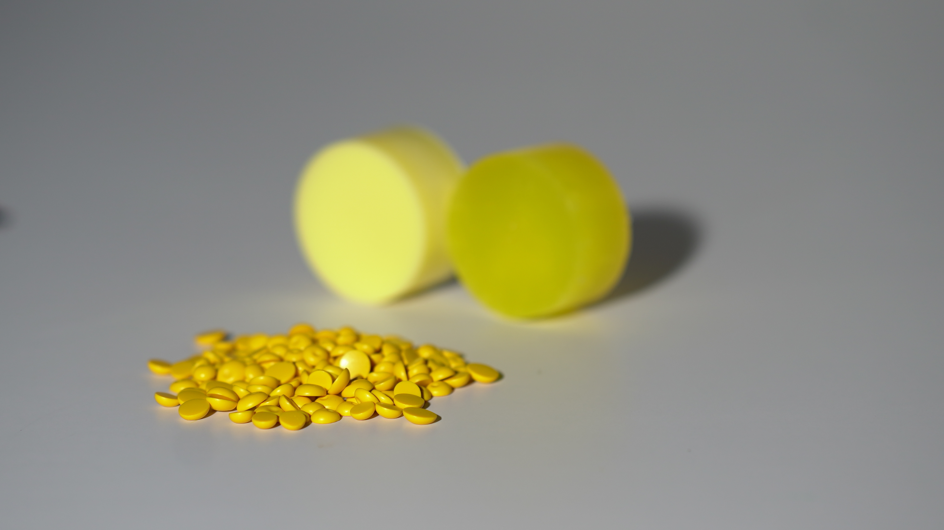 Yellowイエロー