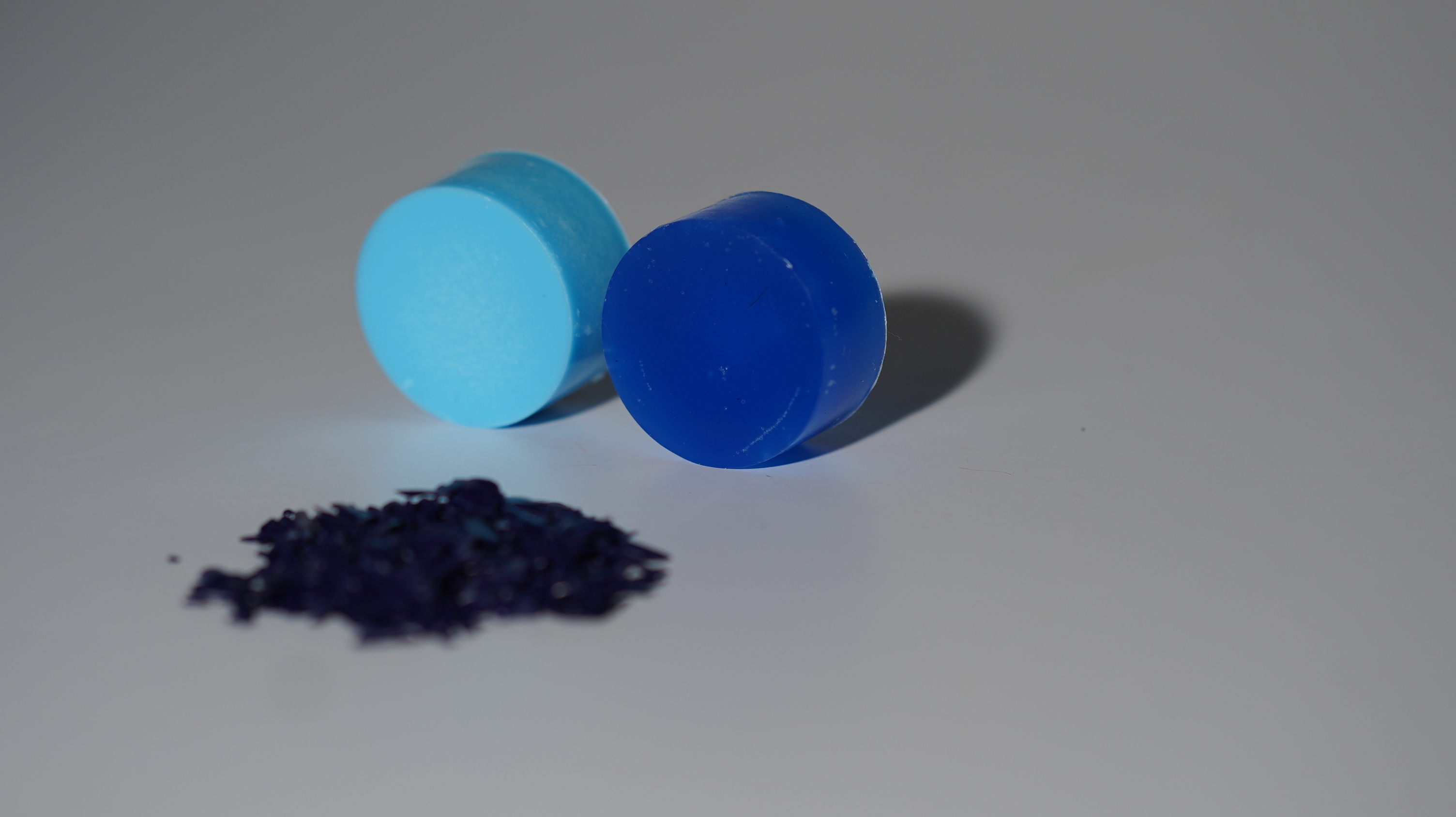 Blueブルー