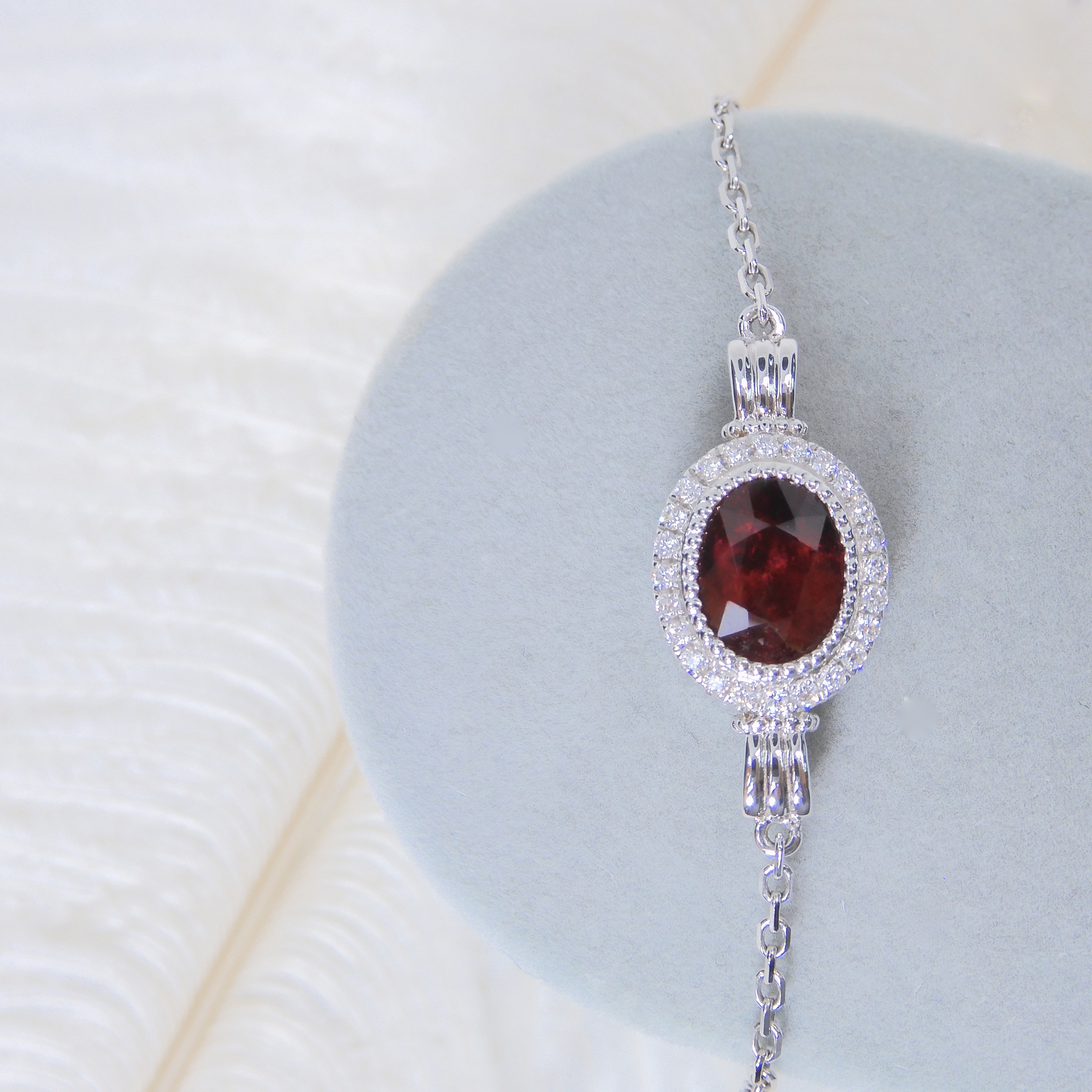 18K金 1.08ct 紅寶石手鏈 (配國際證書)