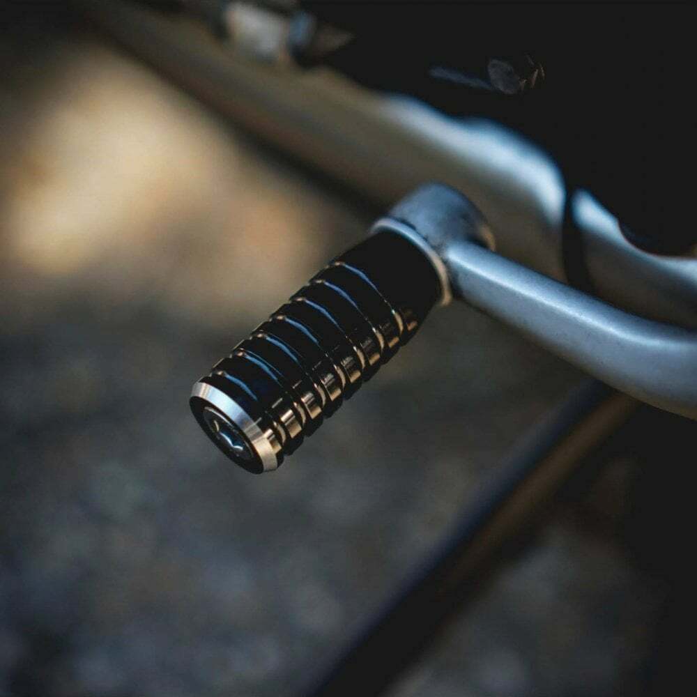 Motone 凱旋通用 打檔頭 滾輪 - 黑