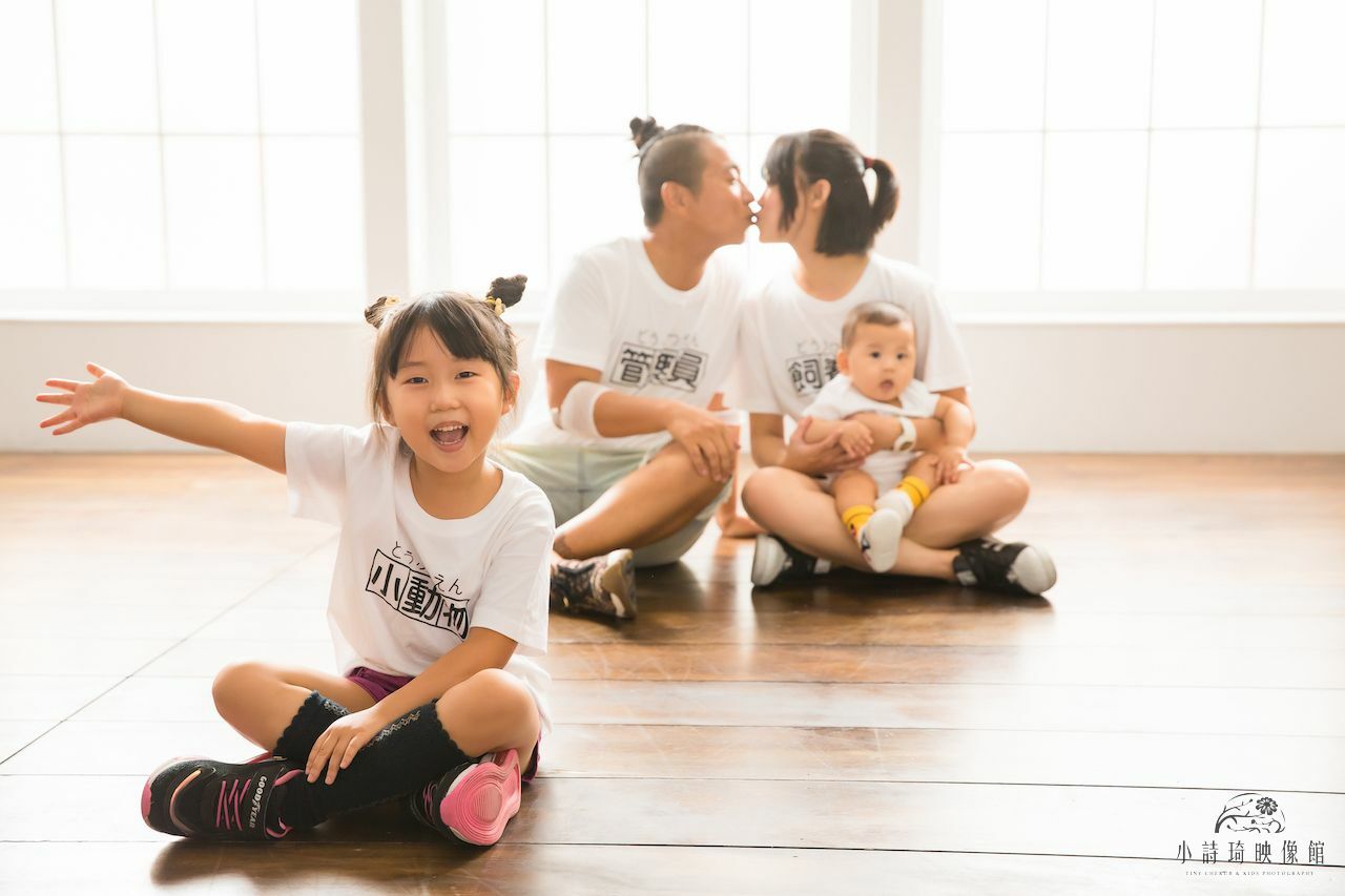 同系列全家福服裝