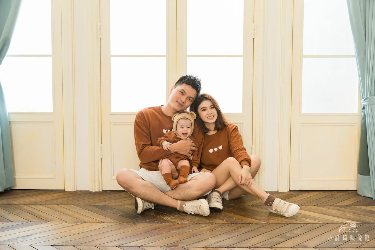 同系列全家福服裝