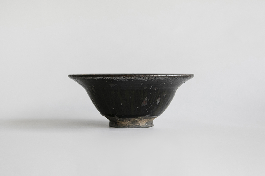 小野象平-黑化妝 邊碗 小