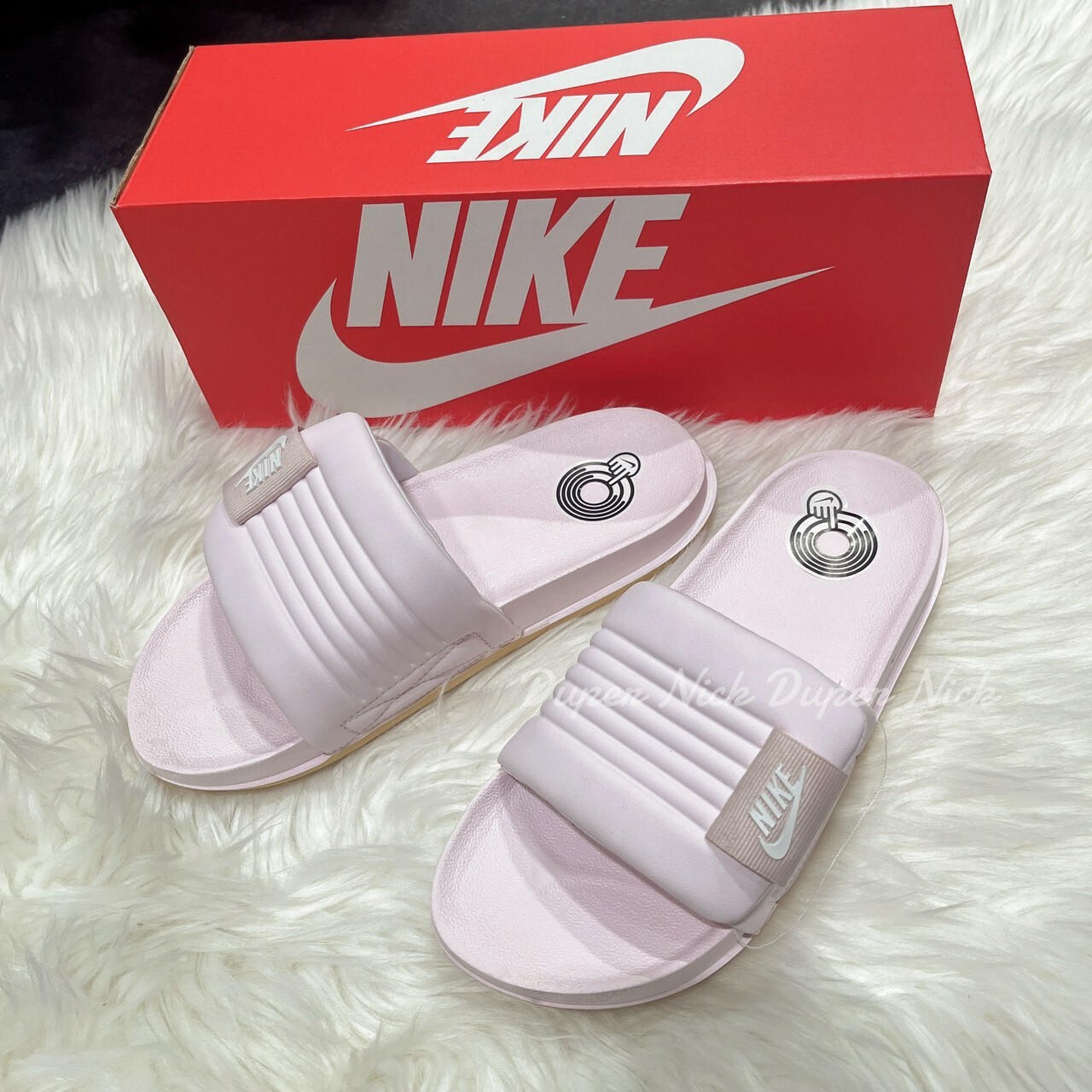 Nike W NIKE OFFCOURT ADJUST SLIDE 粉色