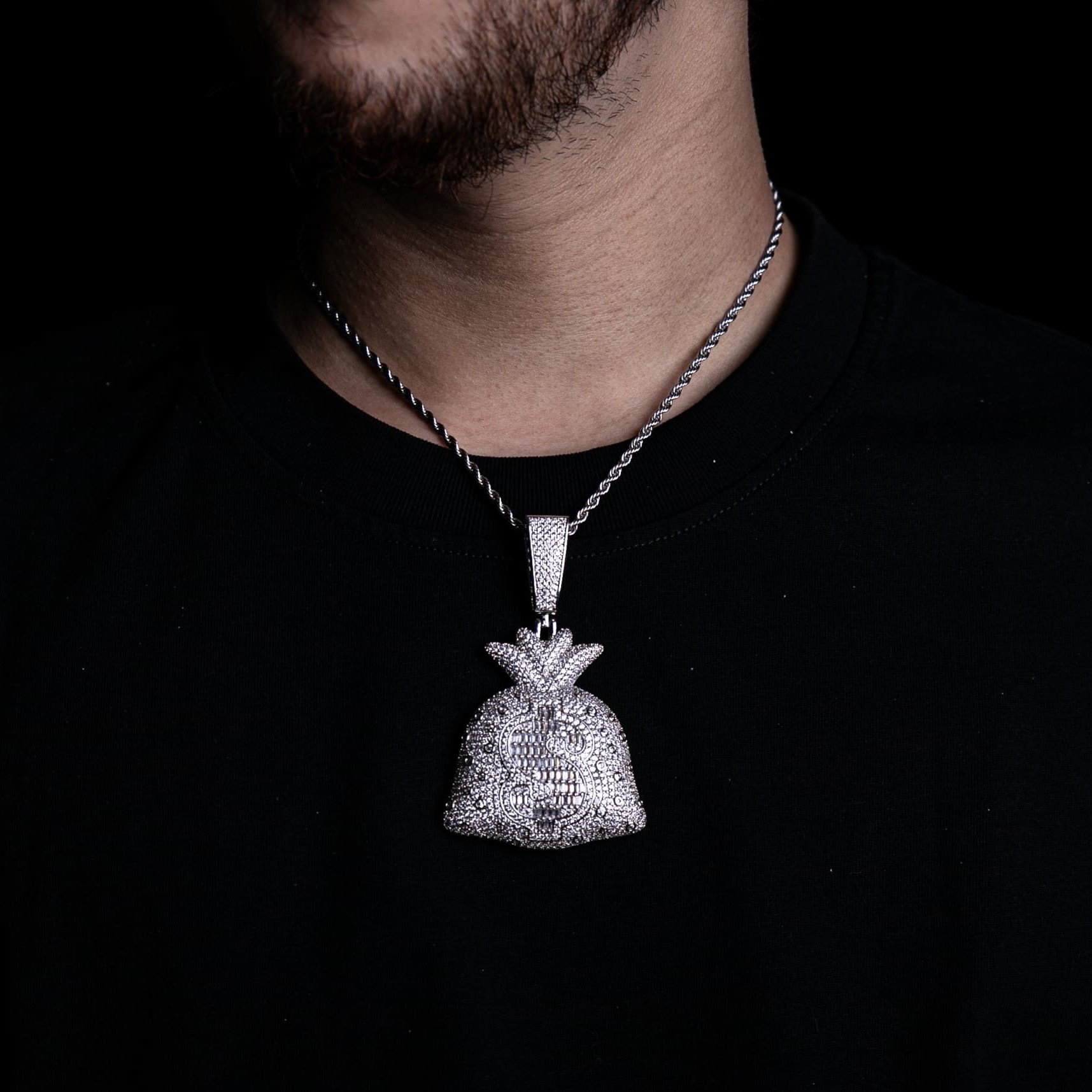 T方混鑲錢袋造型墜飾