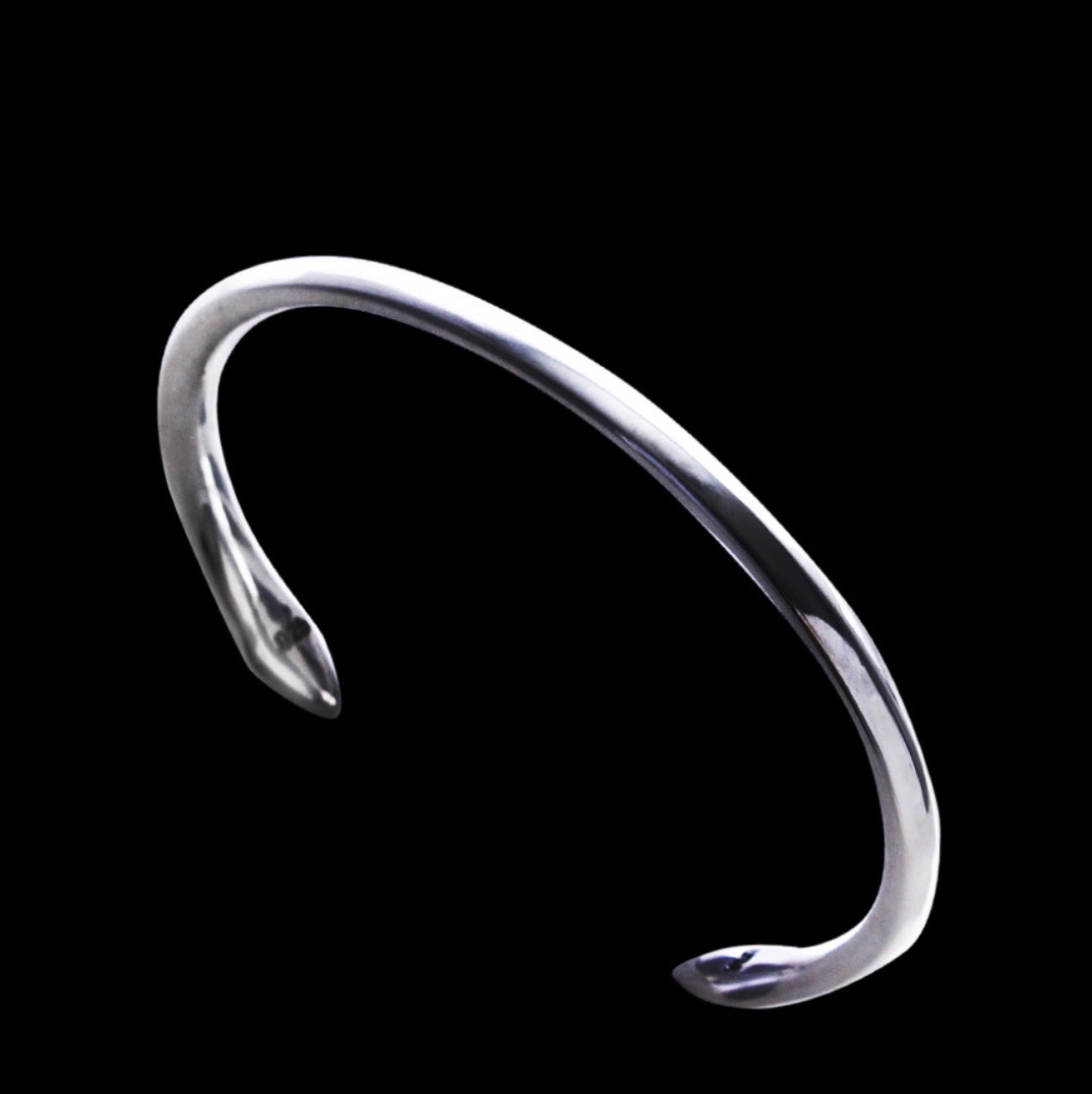 MF Bracelet: Ronin Silk Cuff