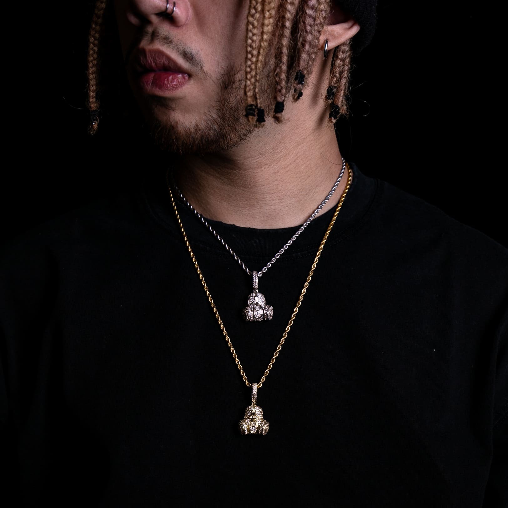 滿鑲防毒面具墜飾