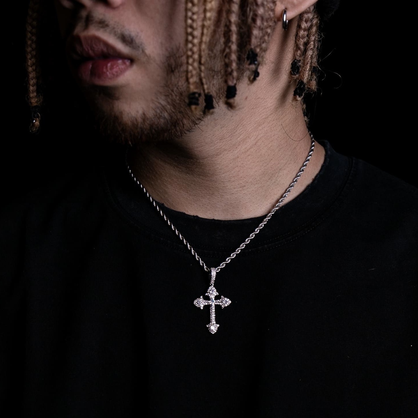 滿鑽混鑲復古十字架墜飾