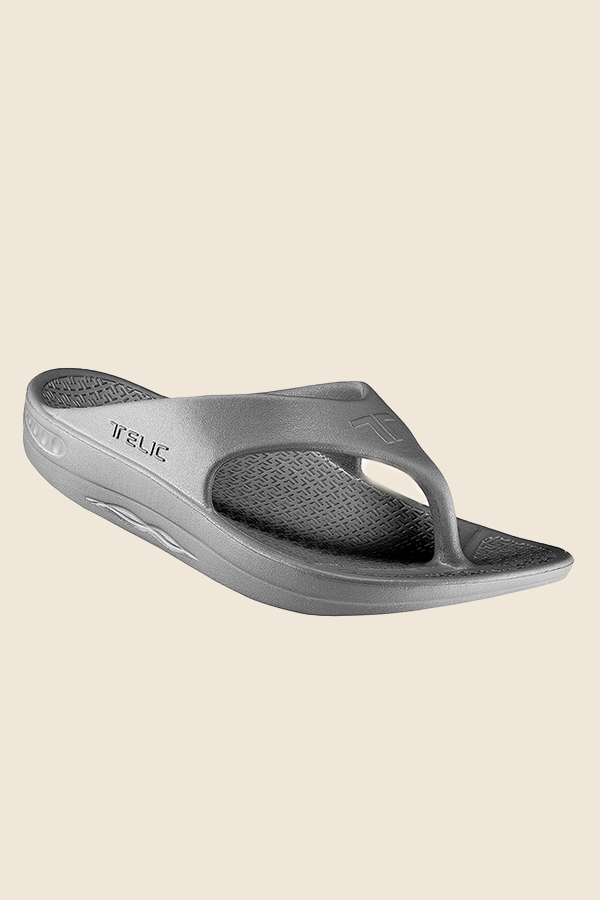 TELIC - 輕盈夾腳拖 (極致灰)