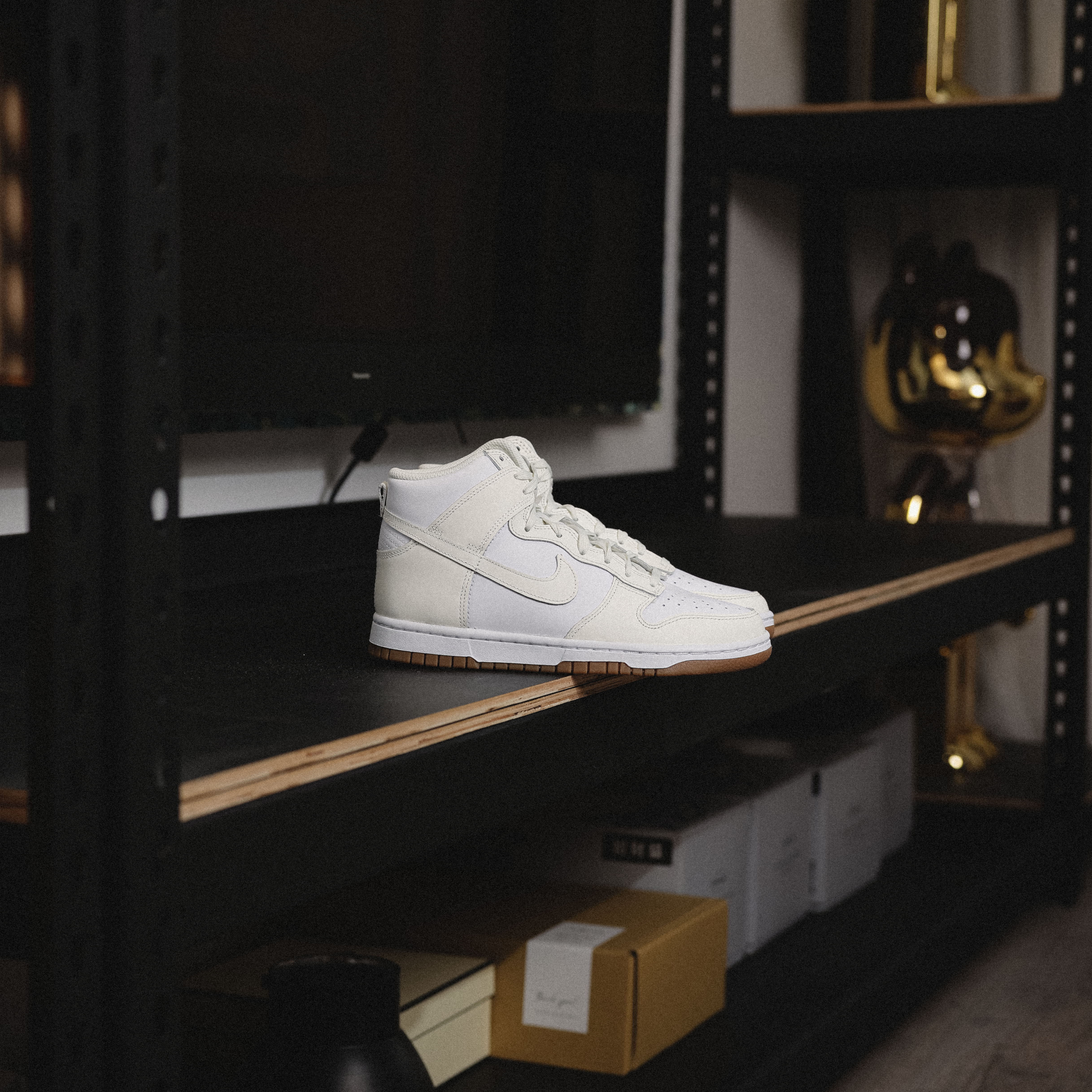 -(A8c)-W NIKE DUNK HIGH "SAIL GUM" 奶油白 高筒 焦糖底-DD1869 109