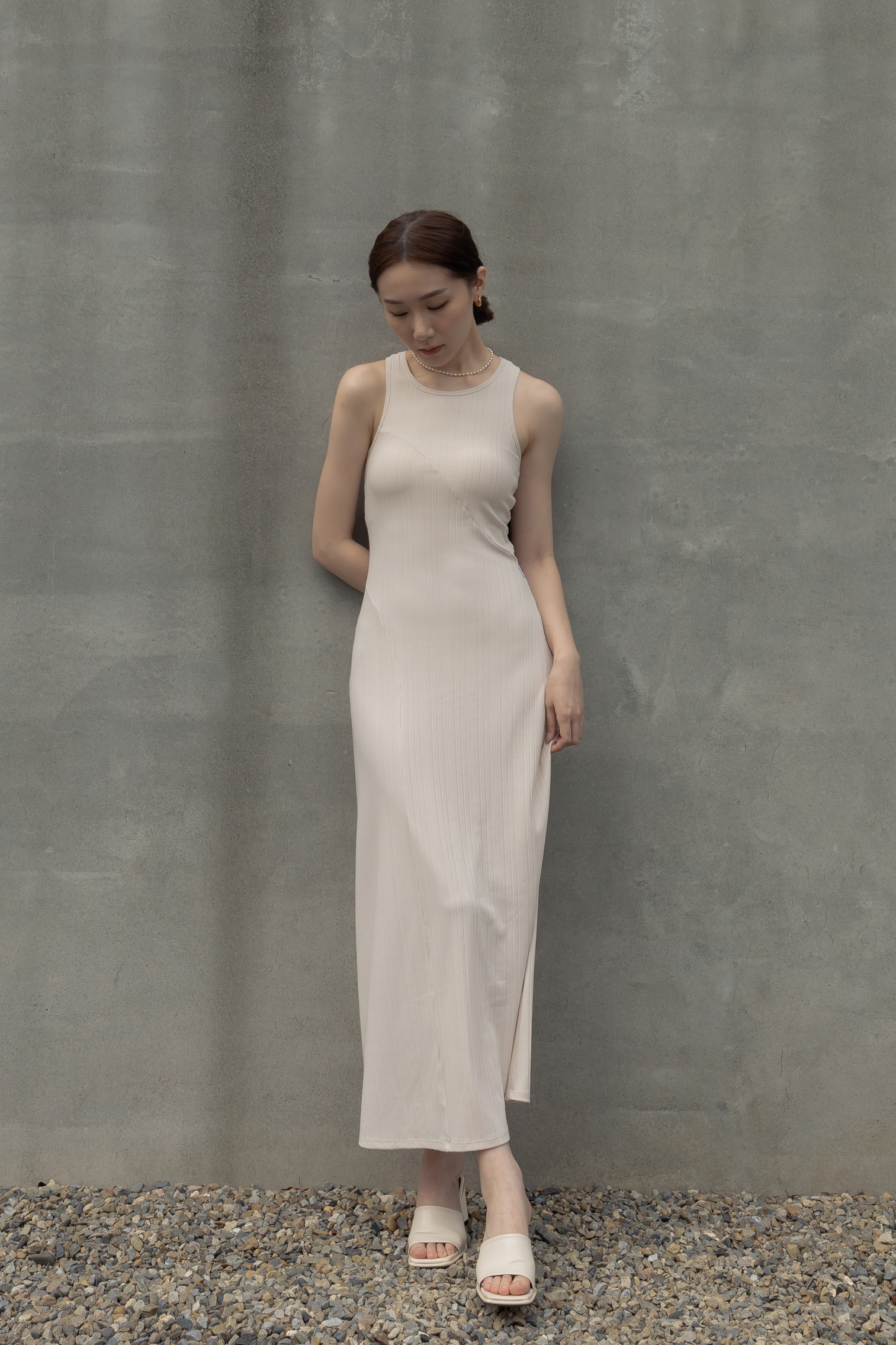 微削肩BRA TOP針織長洋- 淺米