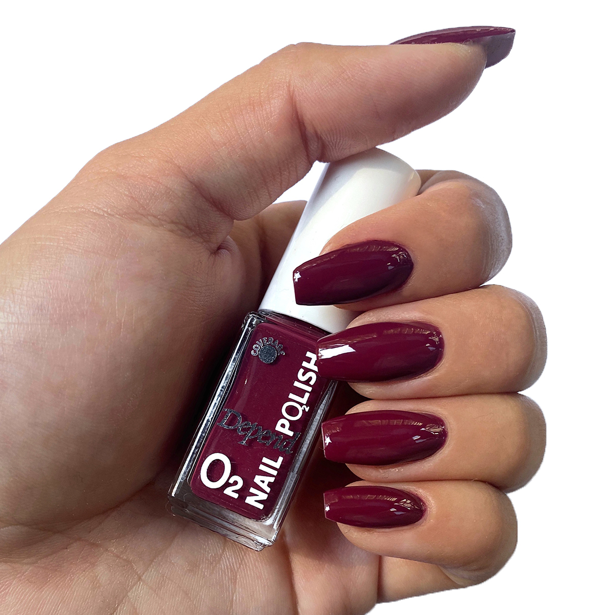 O2 甲油 639 復古酒紅色 (不透明)