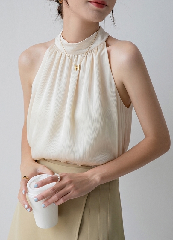 削肩軛領雪紡上衣 米杏