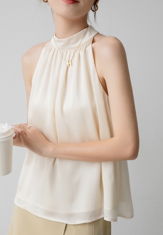 削肩軛領雪紡上衣 米杏