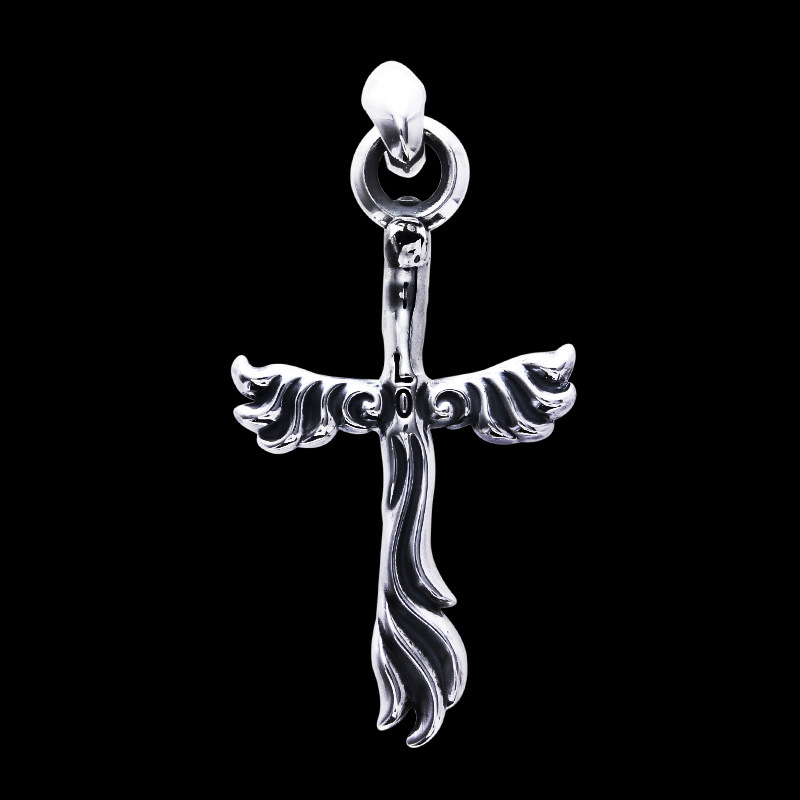 MF Pendant: Lone Eagle Cross Linked Silk