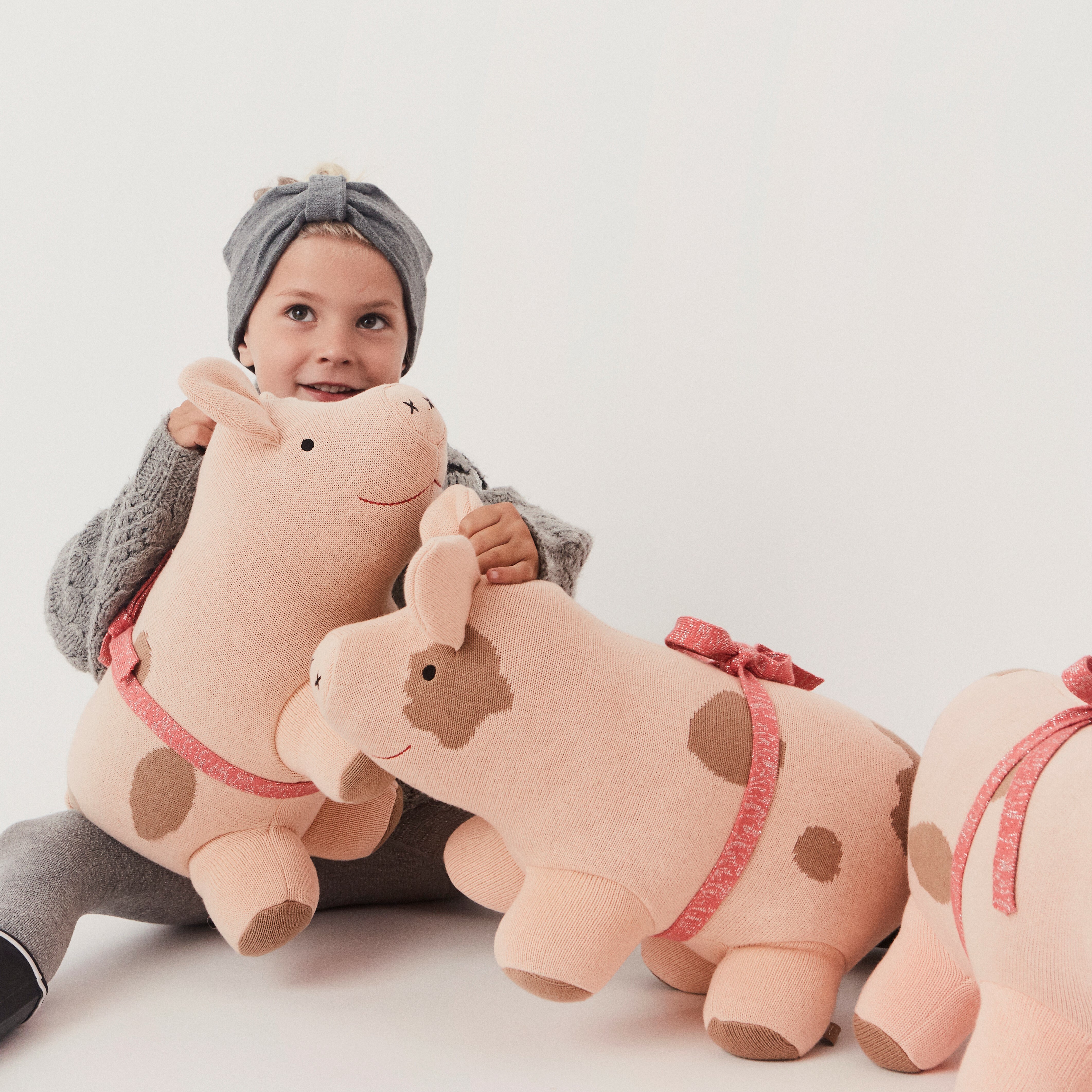 OYOY 造型抱枕 / 蘇菲豬