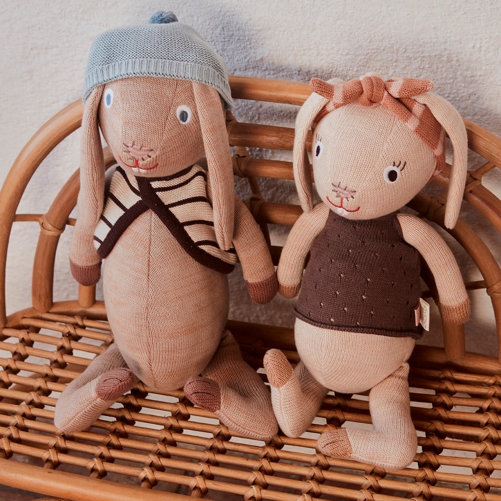 OYOY 造型抱枕 / 兔兔茱莉